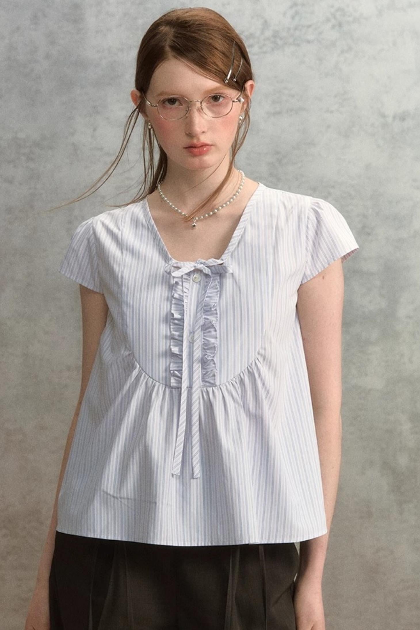 Pleated Lace Insert V Neck 3 4 Sleeve Blouse