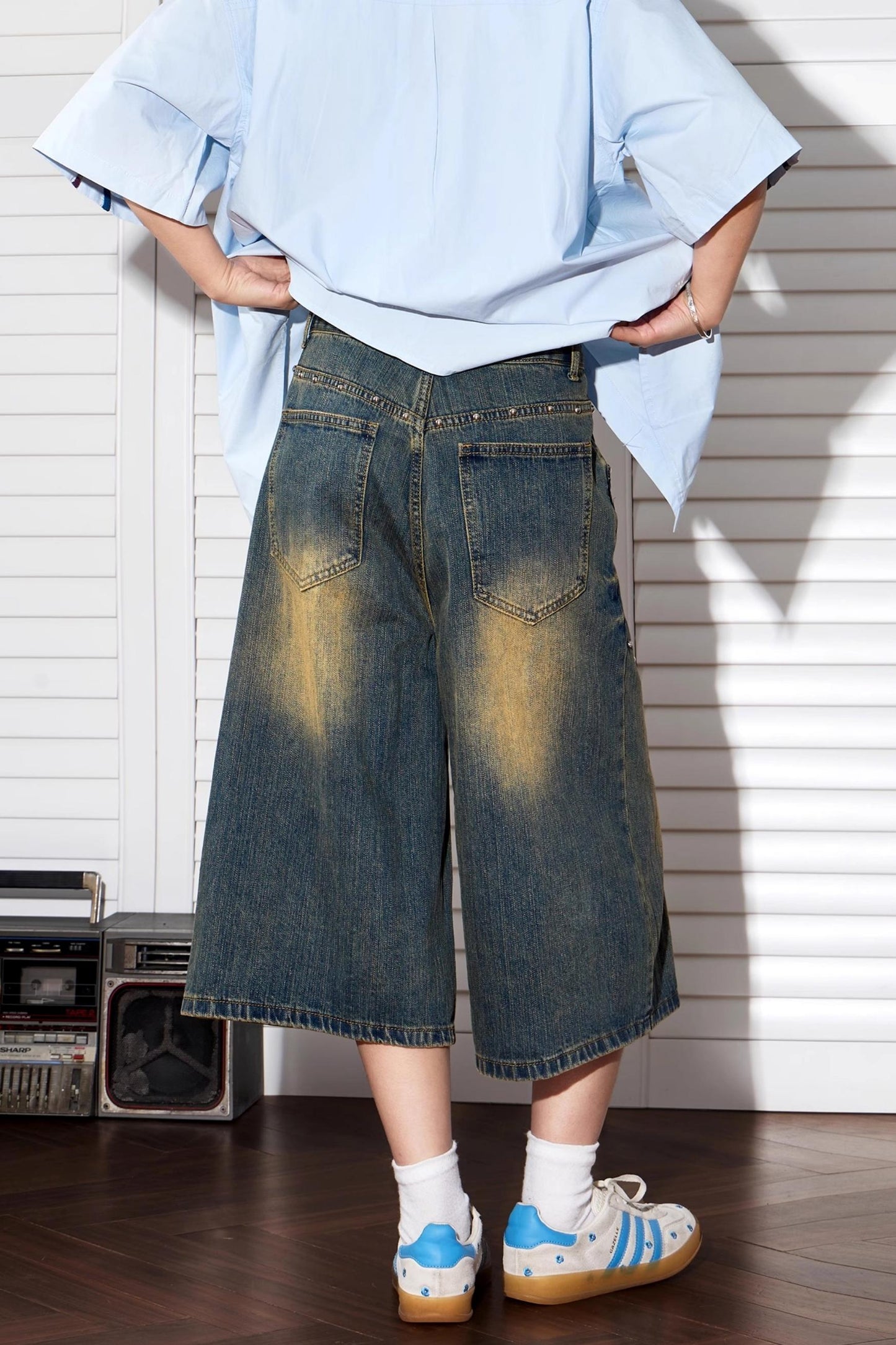 Vintage Wide-Leg Denim Shorts