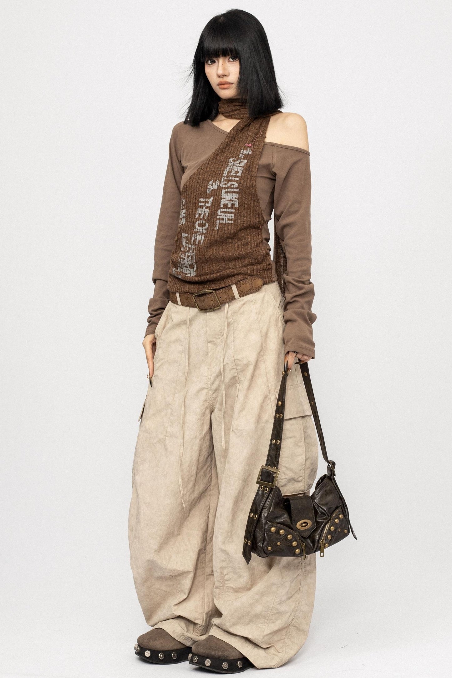 Niche Design Off-Shoulder Coffee Top