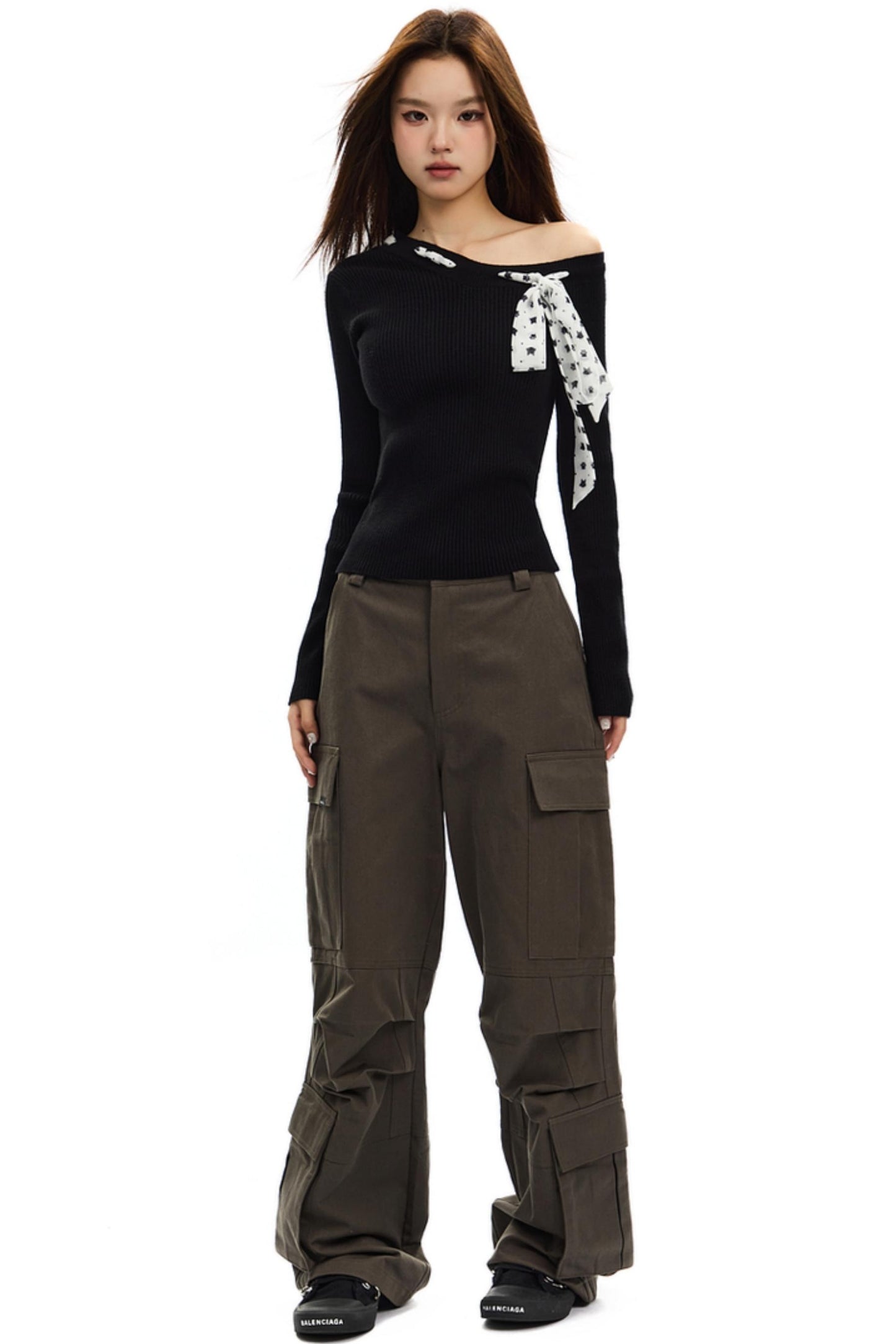 폴카 도트 리본 크롭 니트 탑