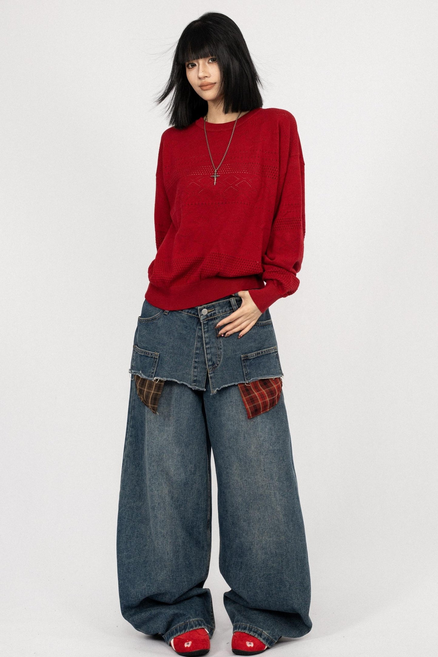 Simple Black Knitwear Sweater