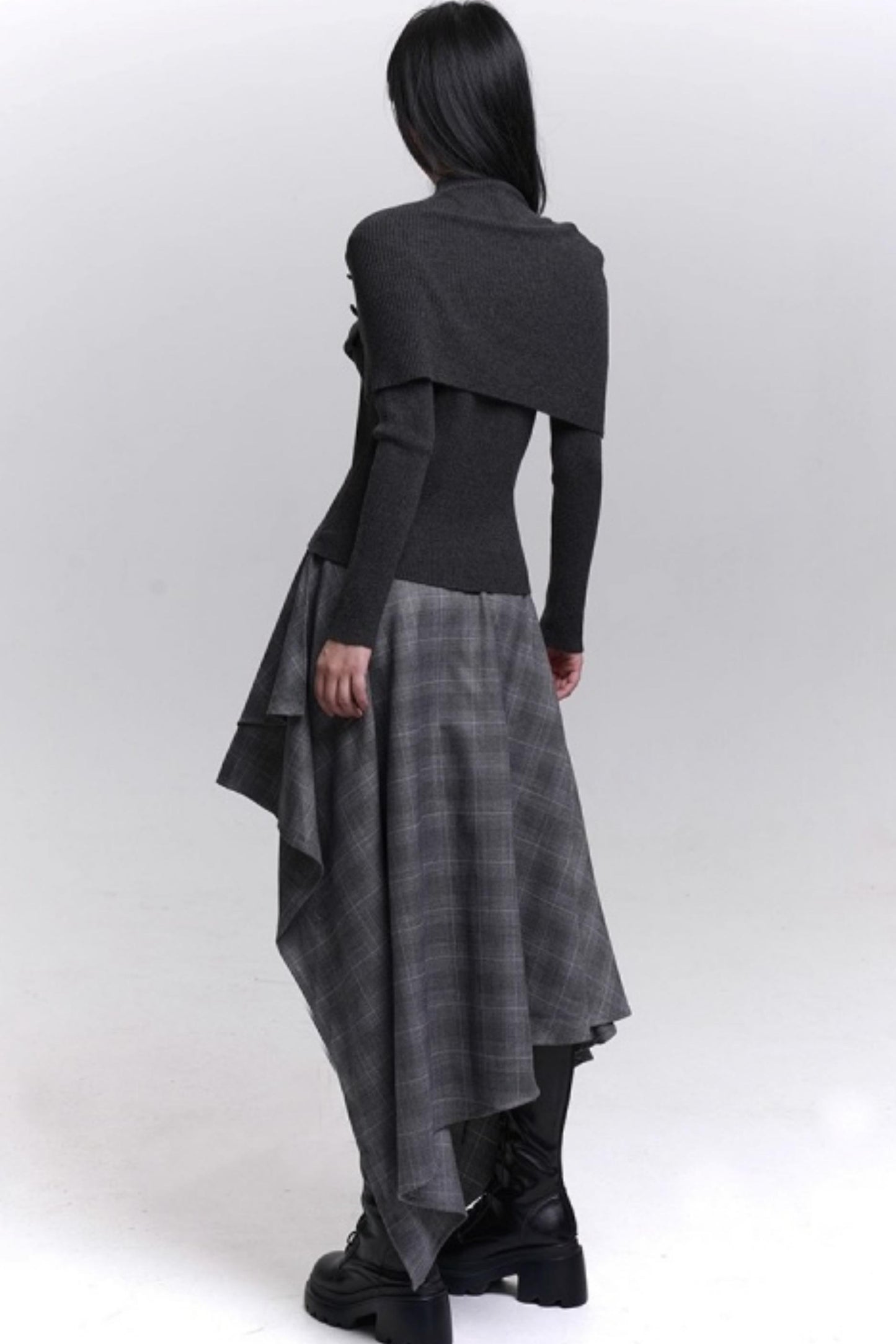 Stunning Gray Plaid Skirt
