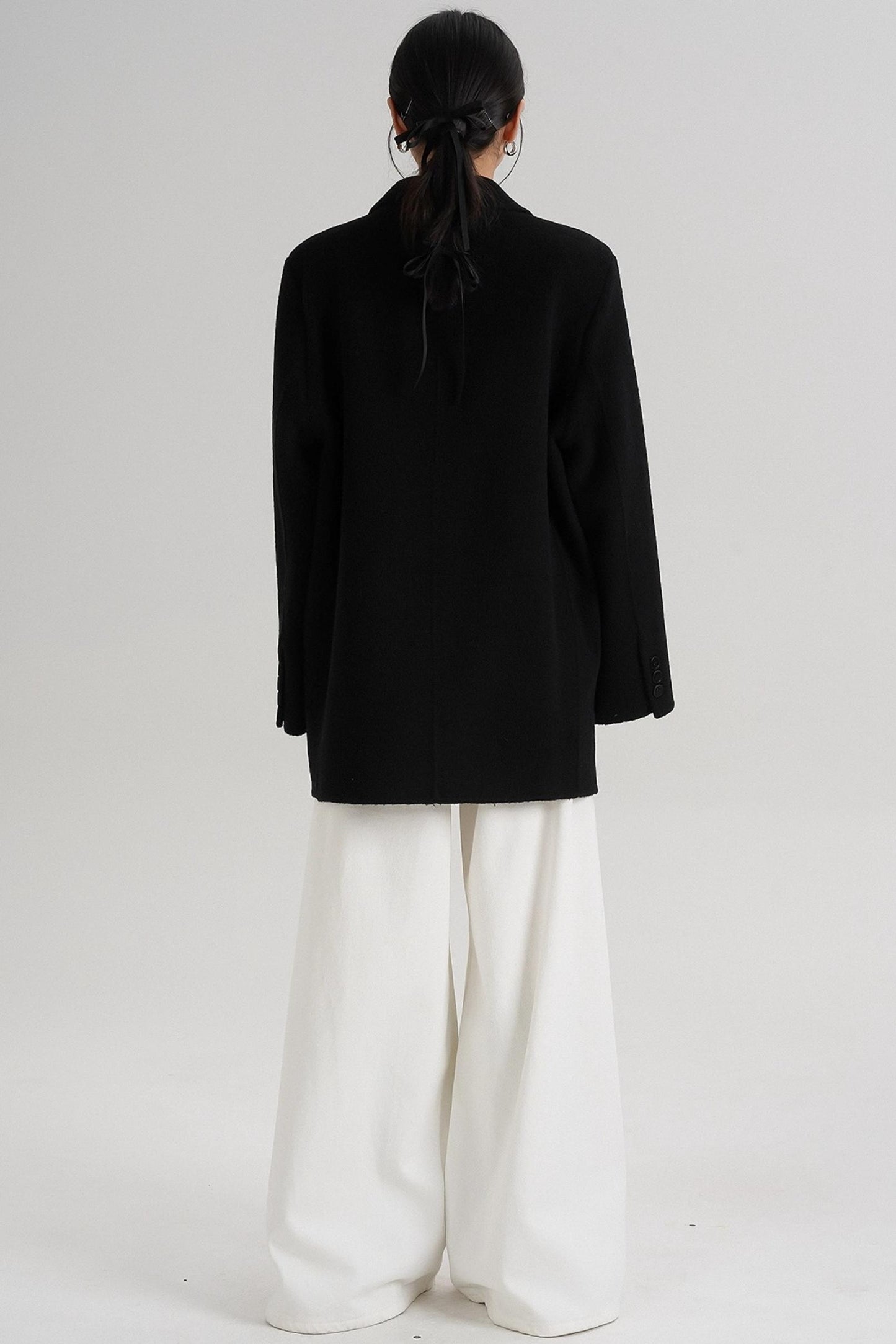 Medium-Length Temperament Wool Coat