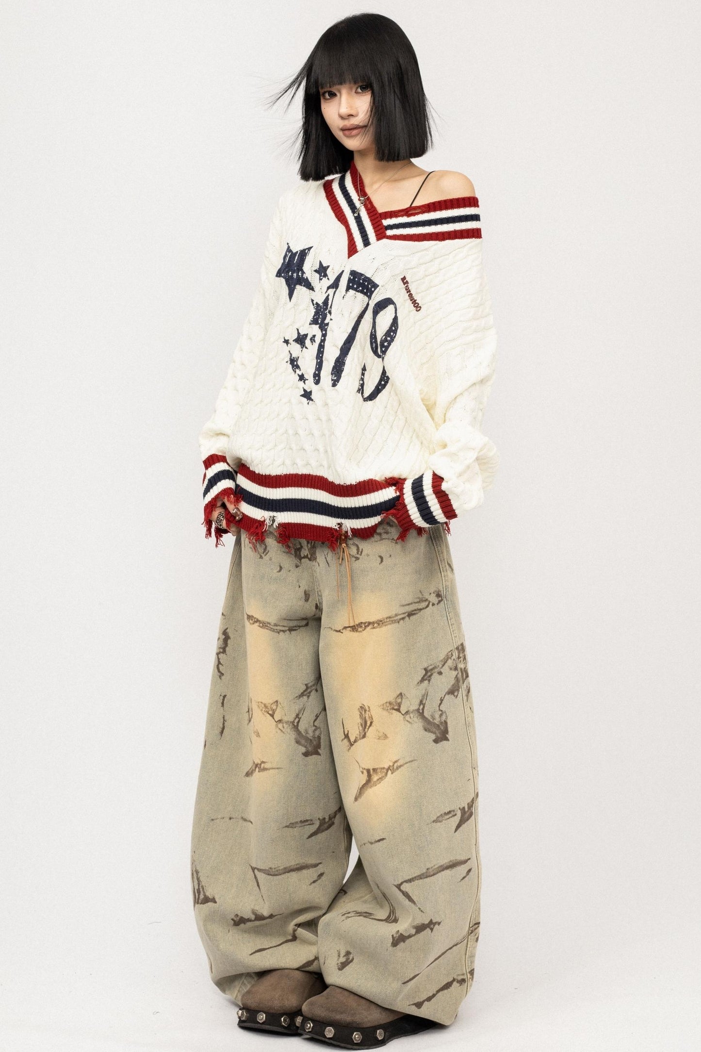 Lazy V-Neck Knitted Top