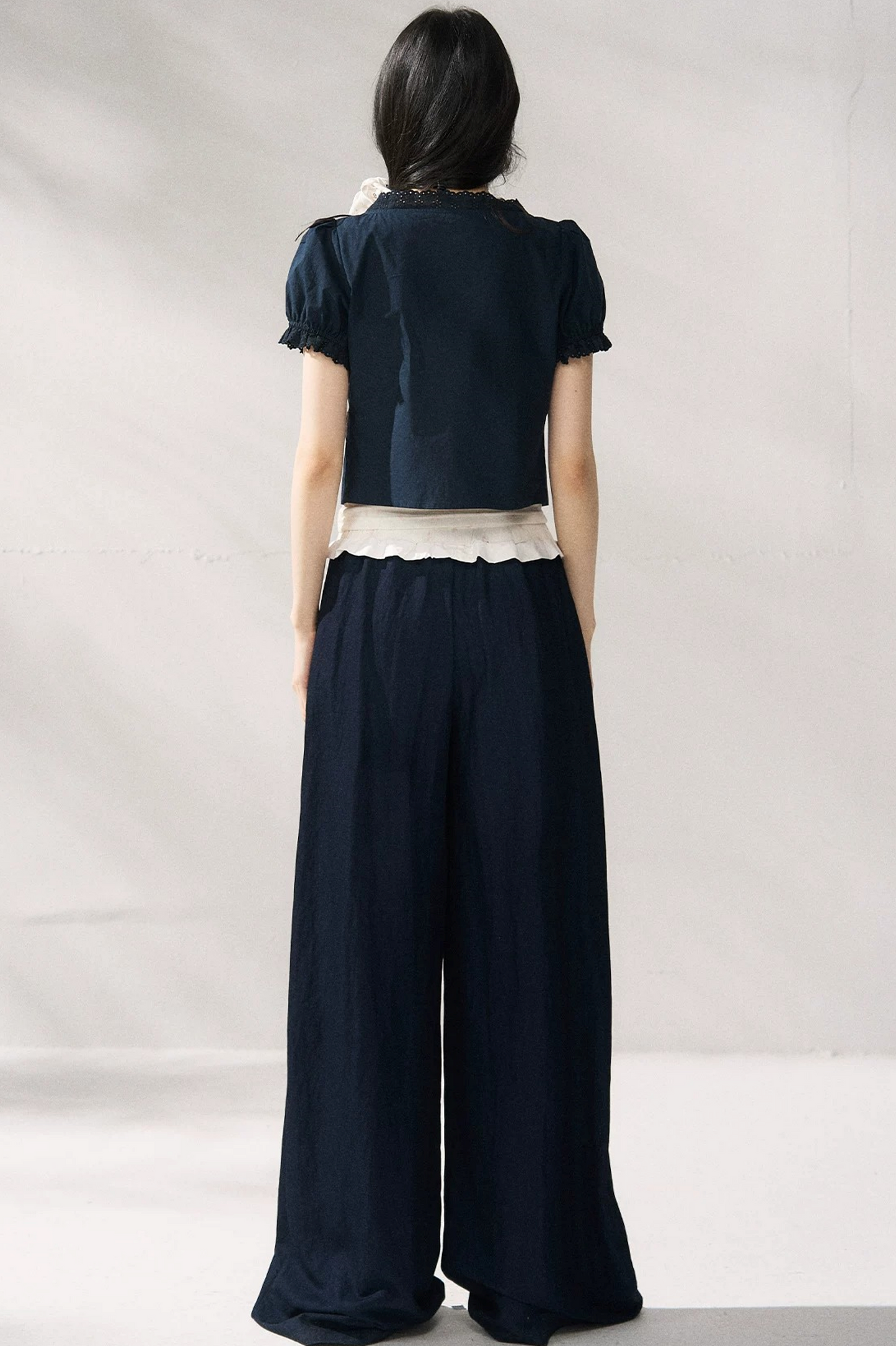 Pantaloni casual ampi a vita alta