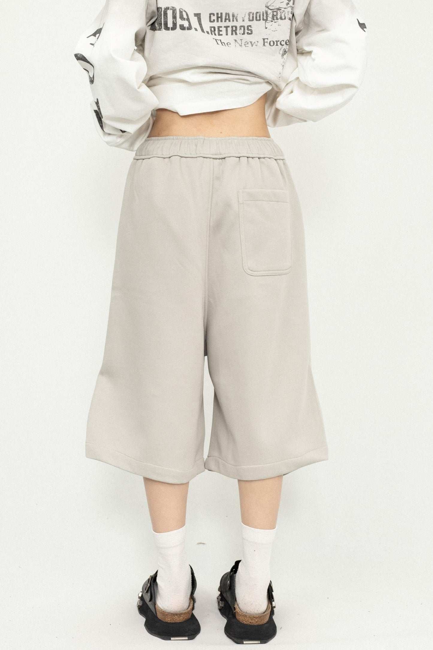 Pleated Culotte Pants