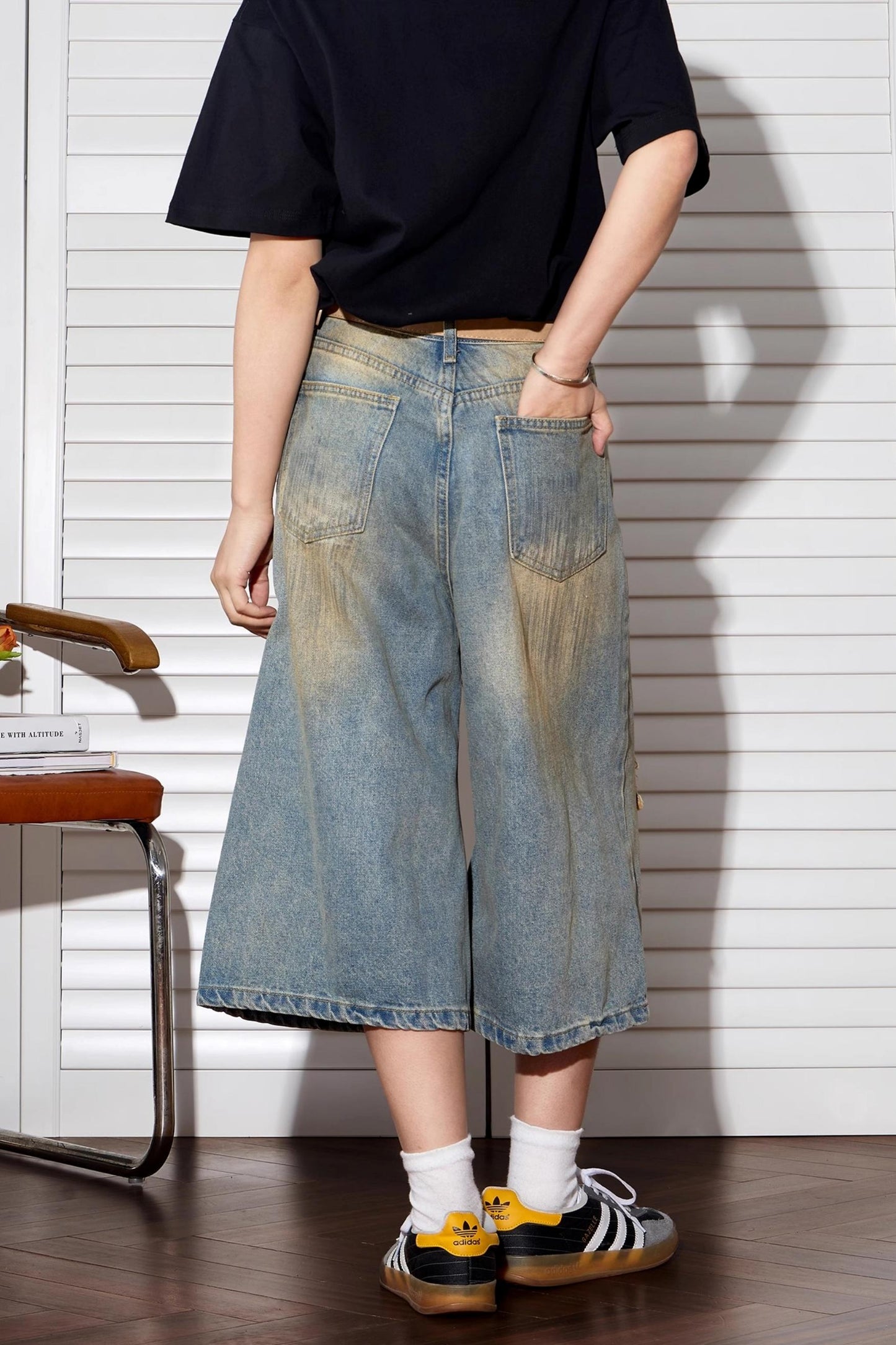 Vintage Wash Wide-Leg Shorts