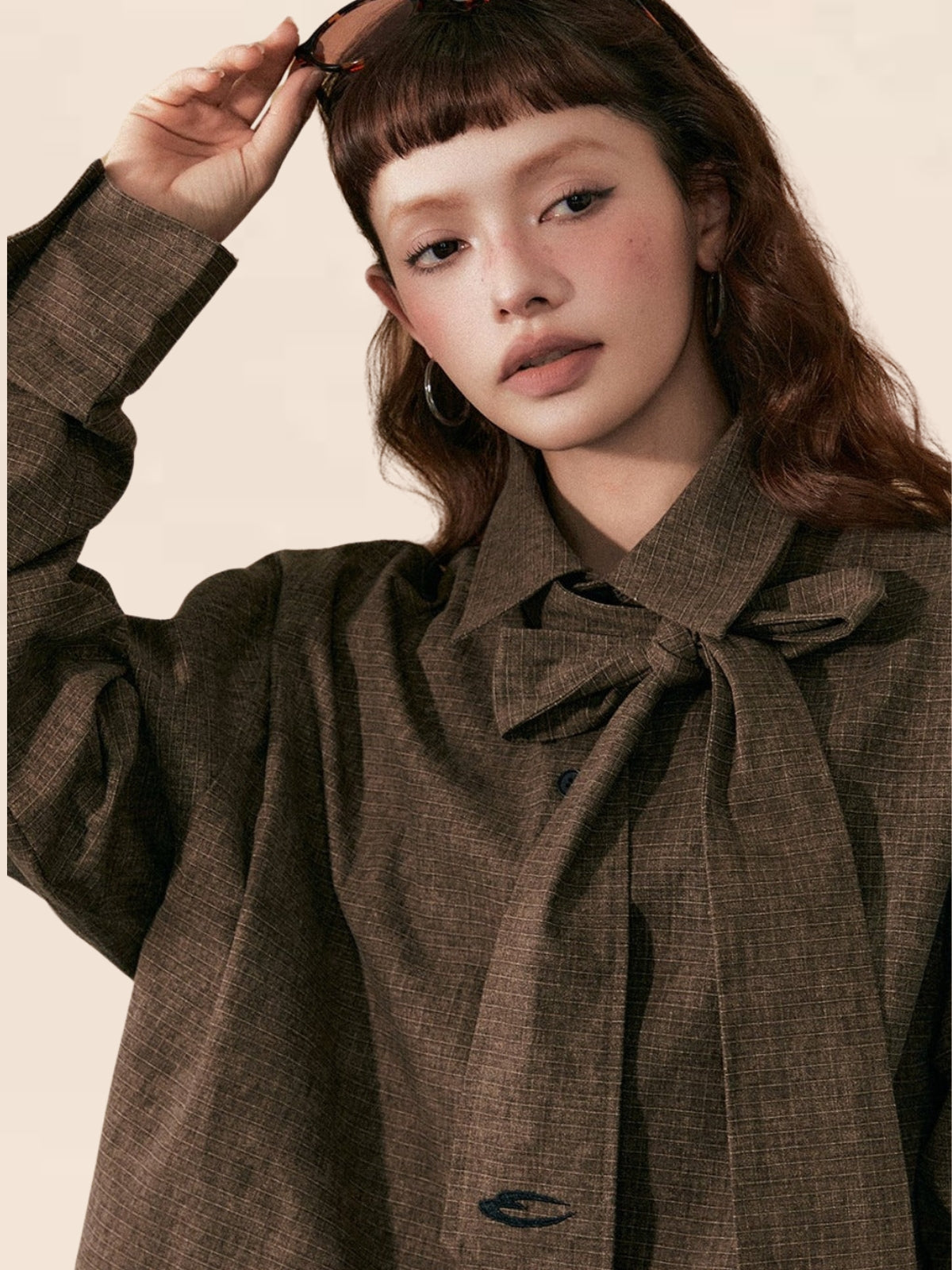 다크 커피 루즈 탑 스커트 세트업