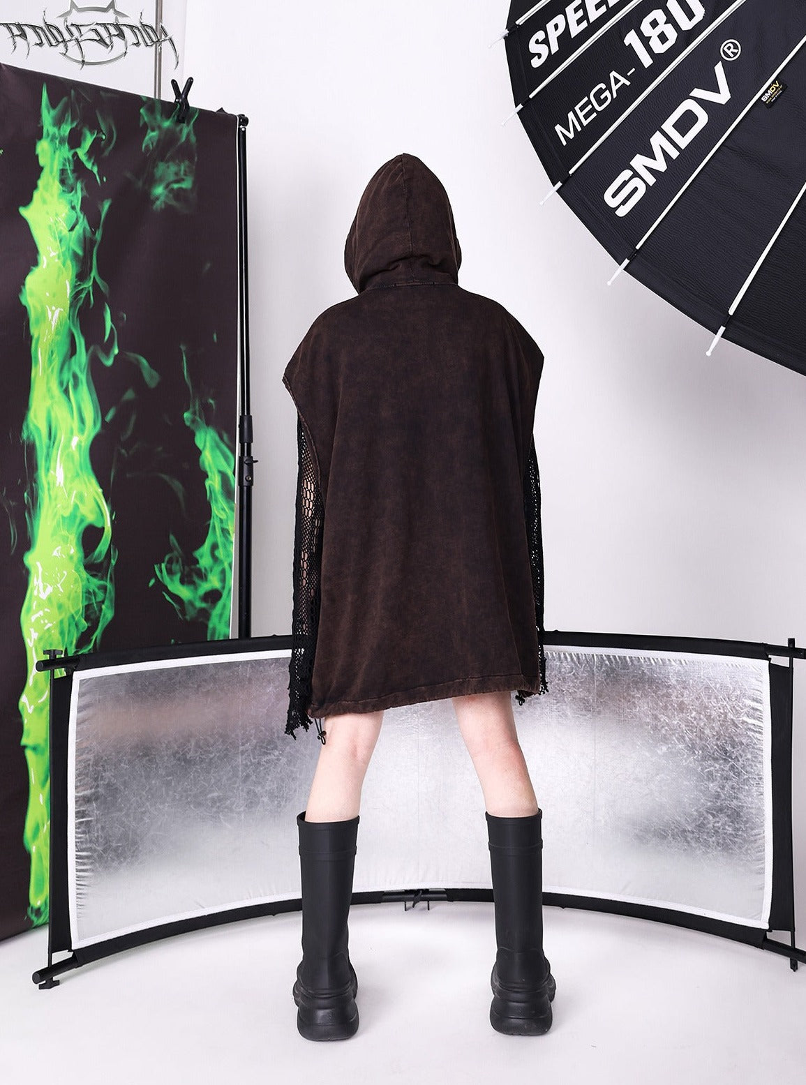 자수 프린트 티셔츠