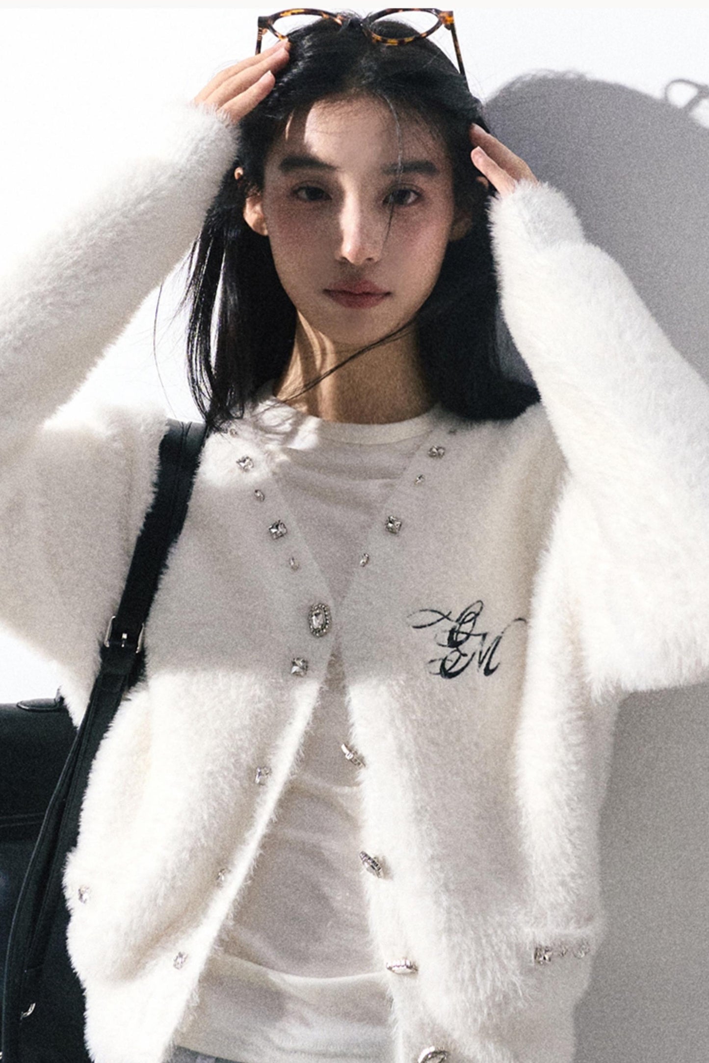 페이크 밍크 니트 가디건 스웨터