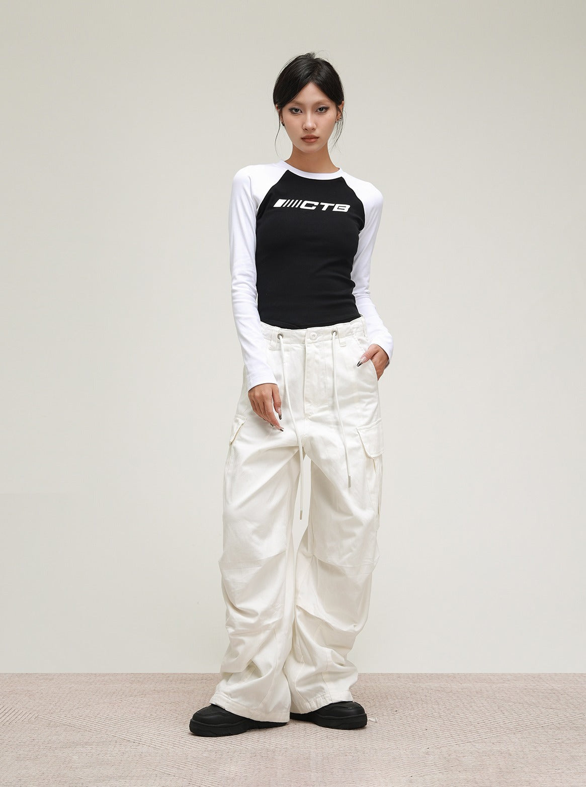 American Retro Raglan Long Sleeve Top