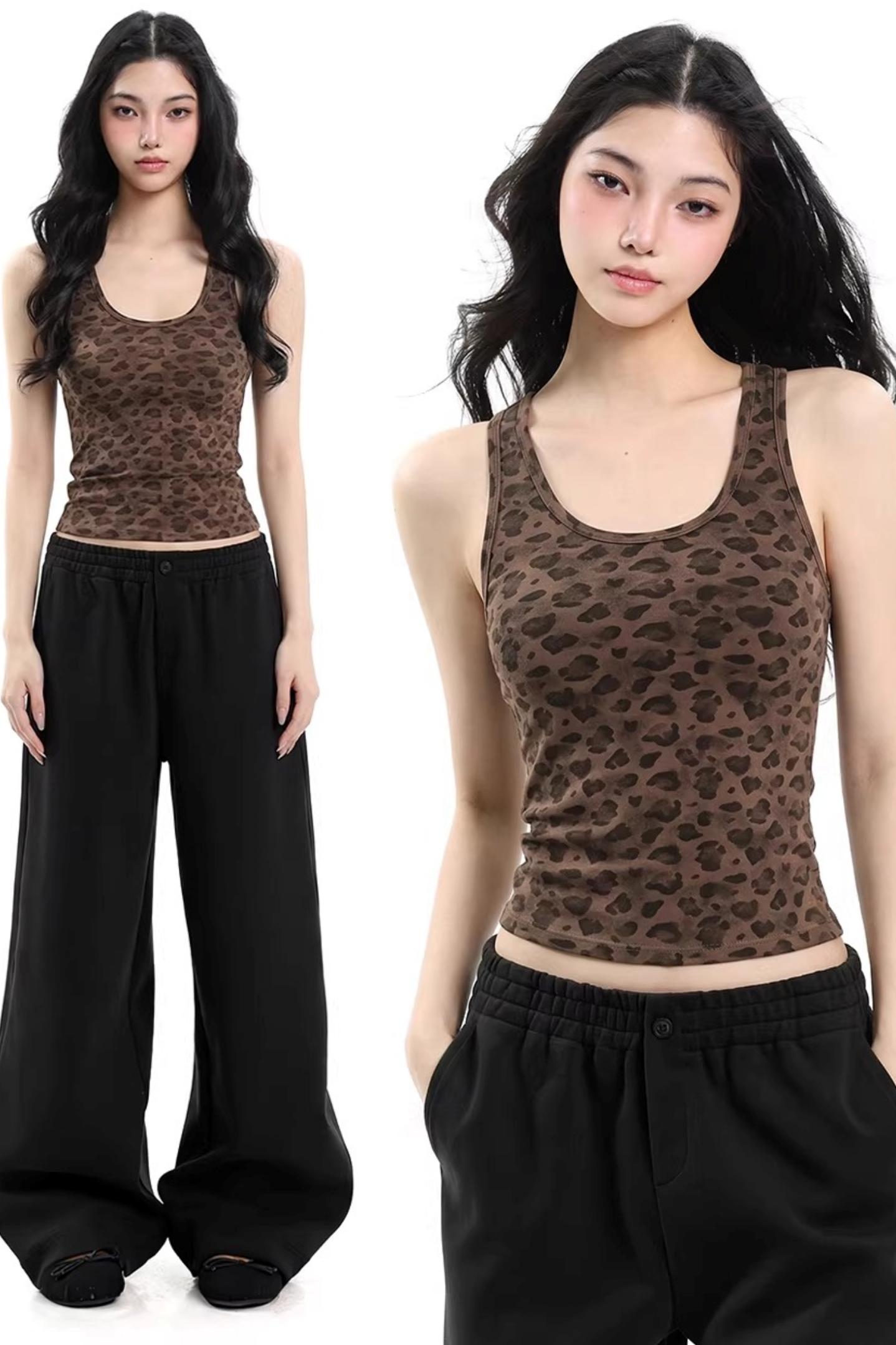 Slim-Fit Leopard Print Top