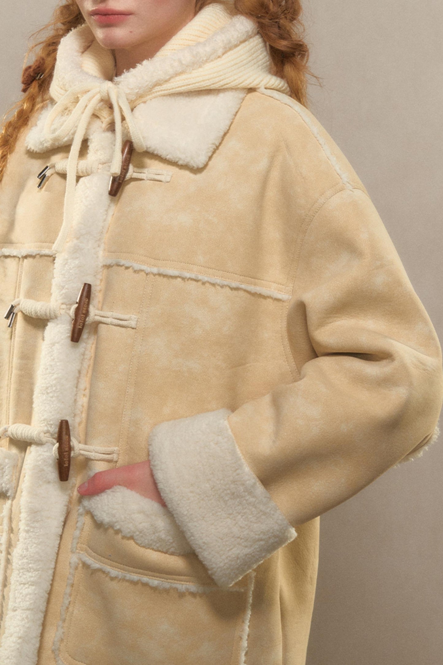 레트로 스웨이드 혼 버튼 재킷