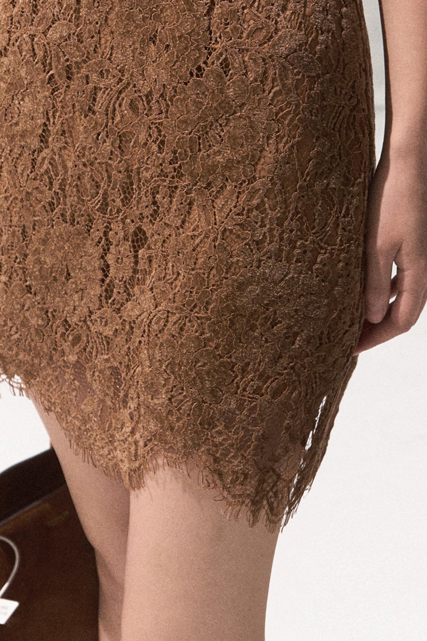 Velvet Lace Slim Silhouette Dress