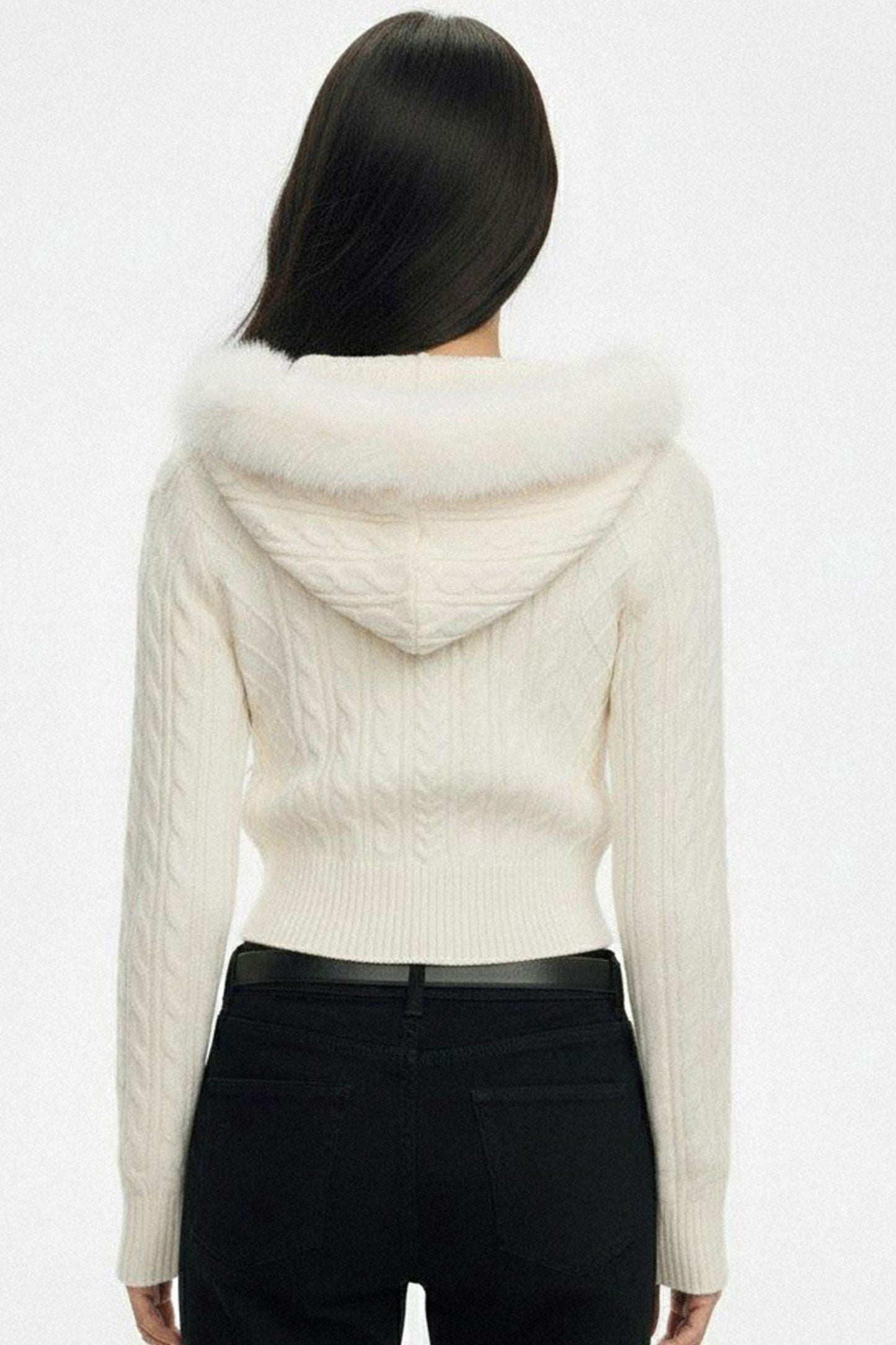 Short Fit Slim Pull Cardigan Top