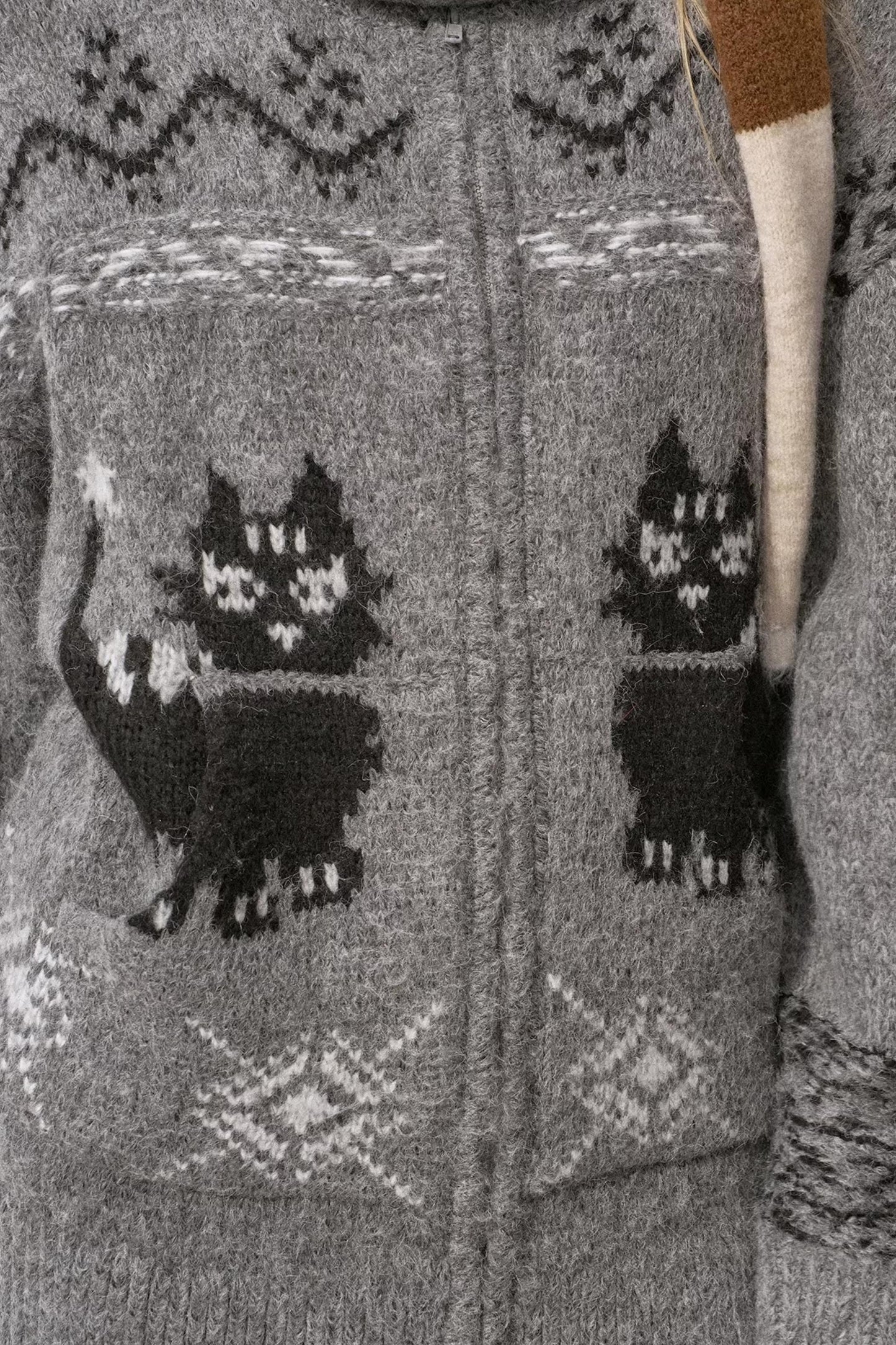 Noble Cat Knit Sweater