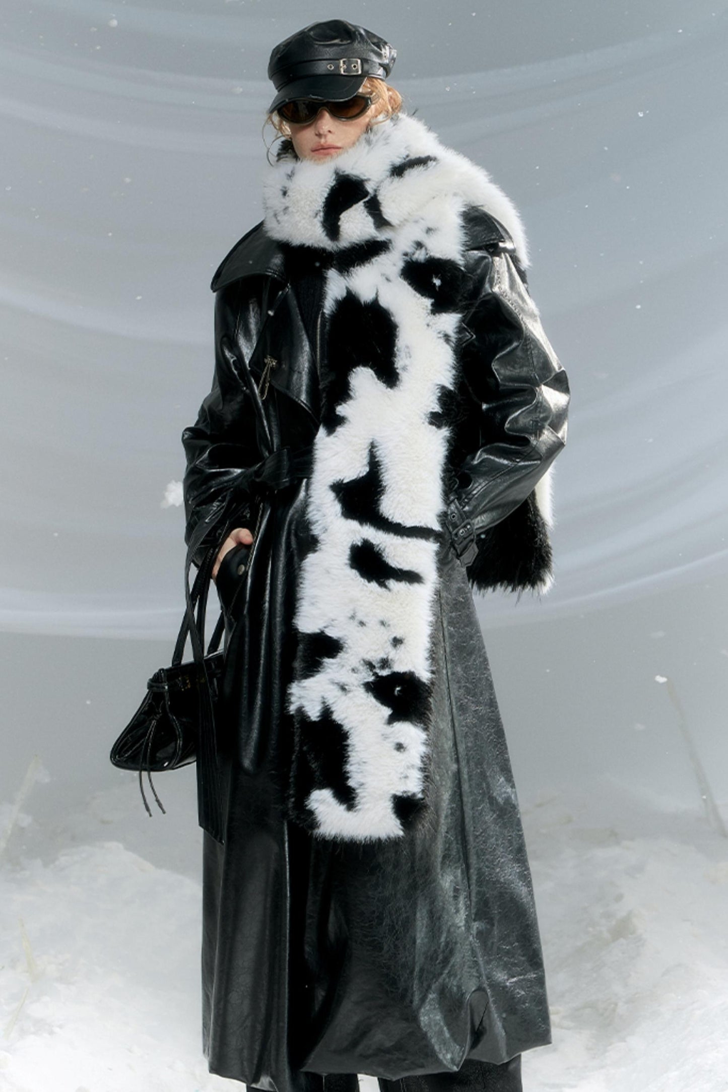 Luxuriöser gesteppter Baumwoll-Leder-Mantel