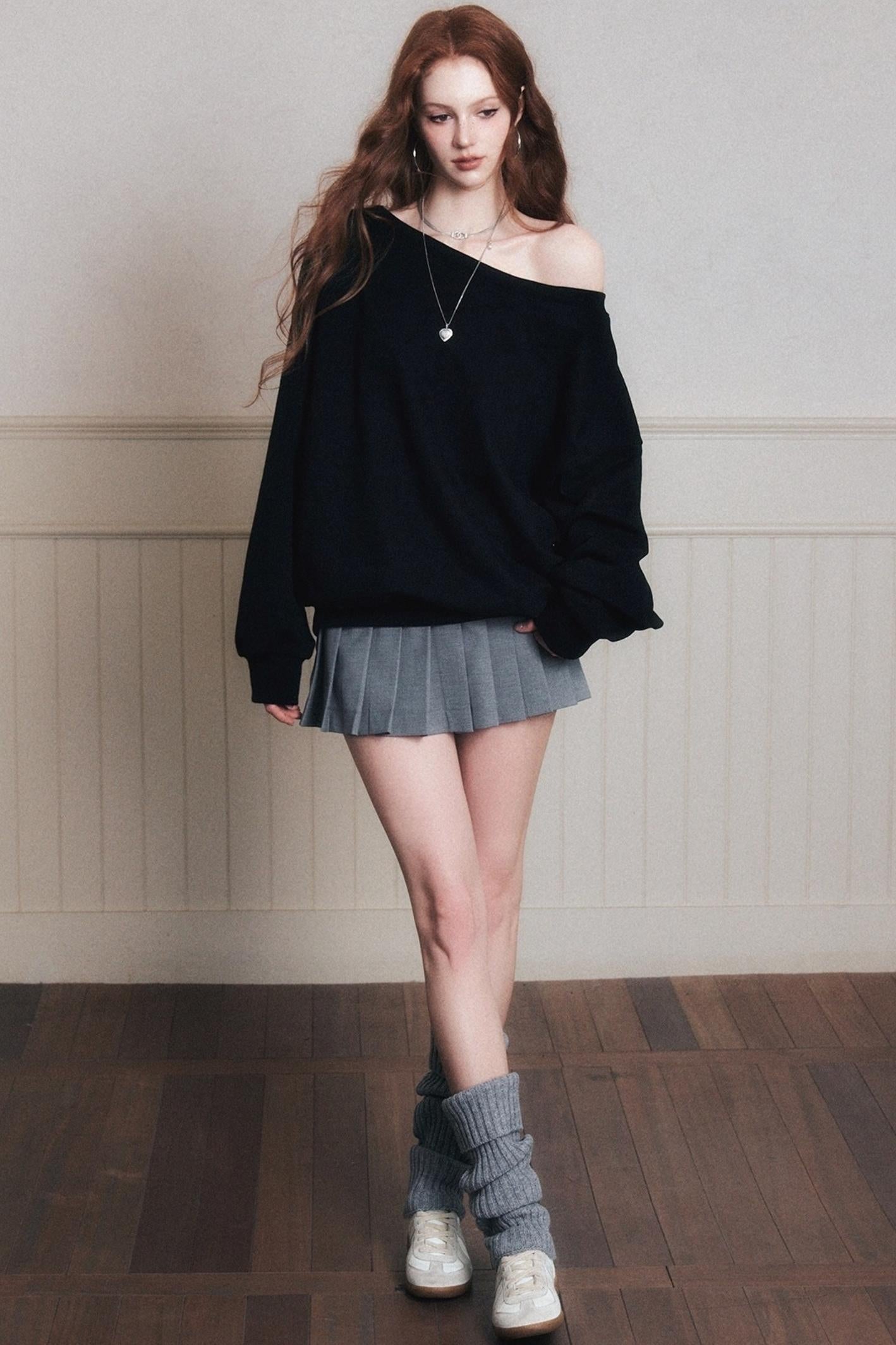 Romantic Cotton Slanted Shoulder Sweatshirt
