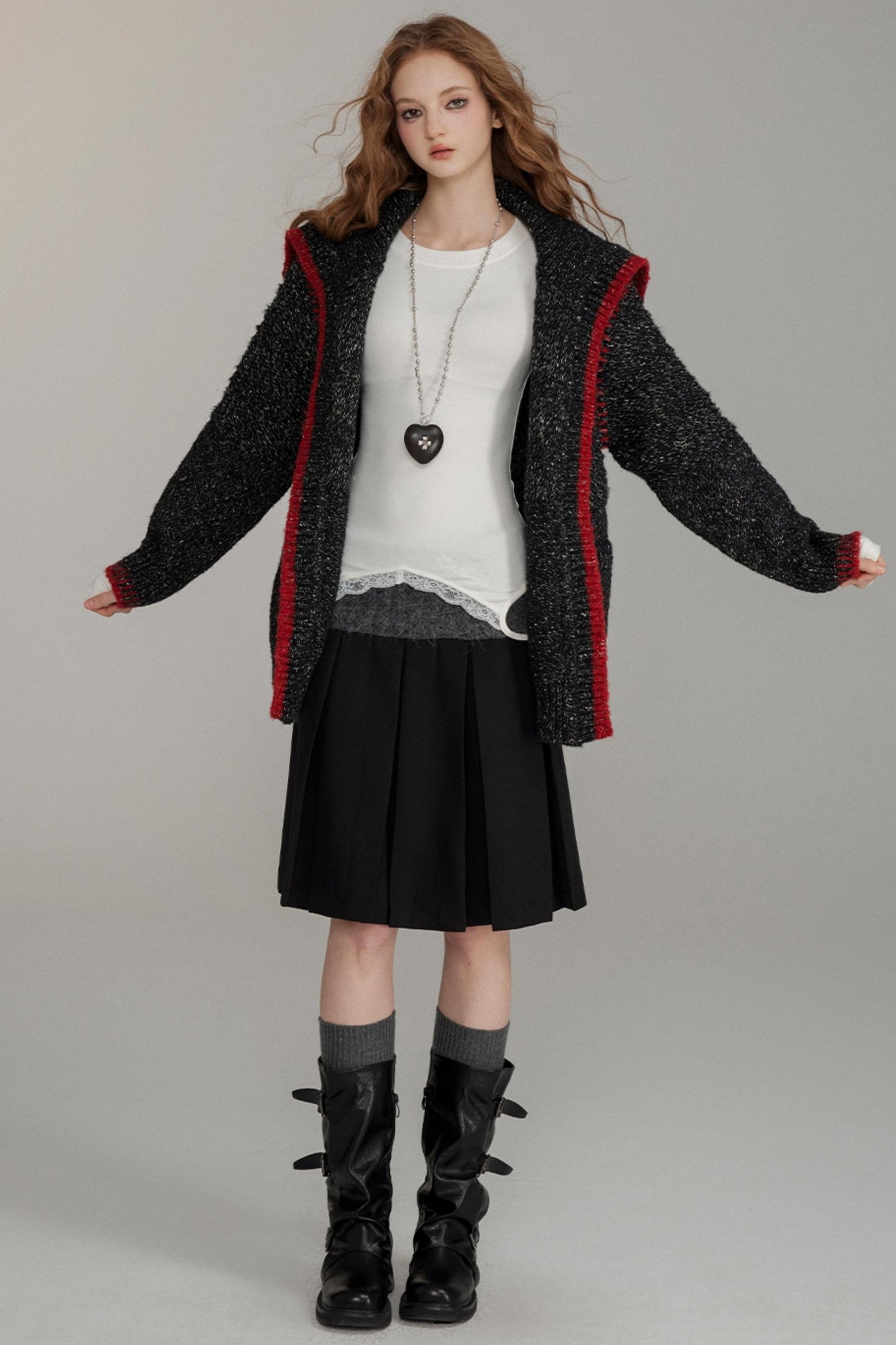 Wollknopf Faltenrock im A-Linie