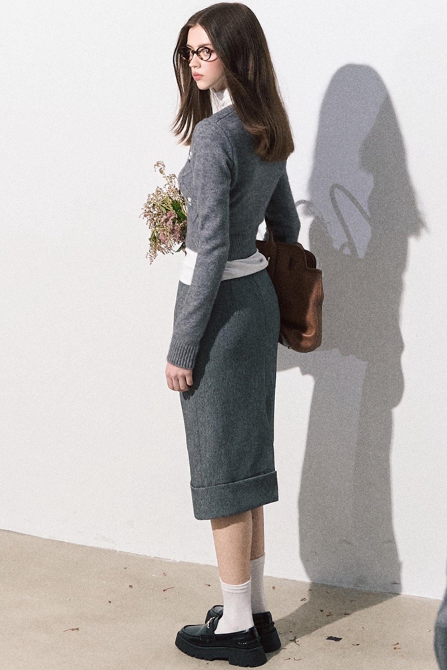 패셔너블한 정장 스커트