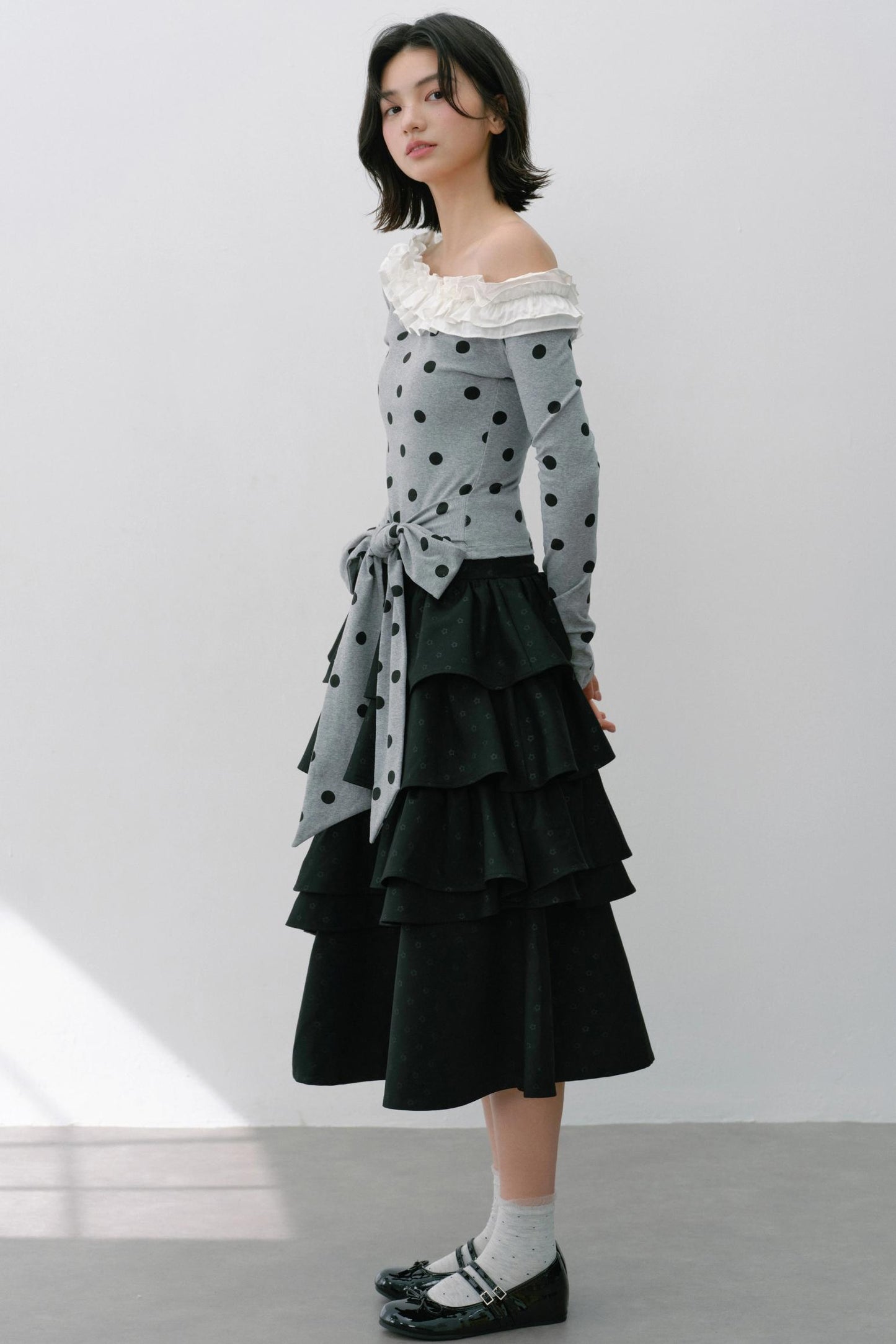 Sweet Slanted Shoulder Long-sleeved T-shirt