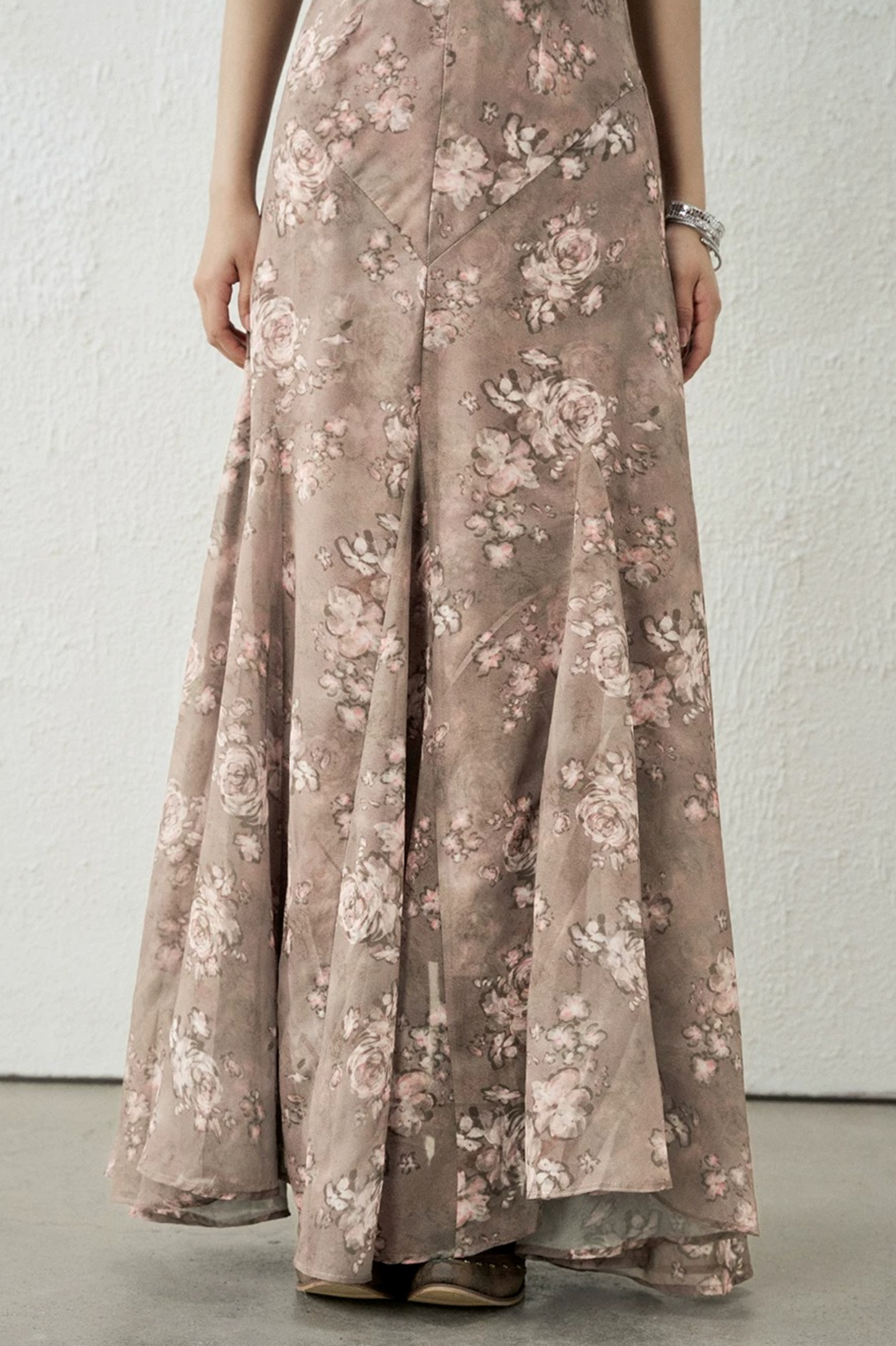 Chic Brown Floral Strap Dress