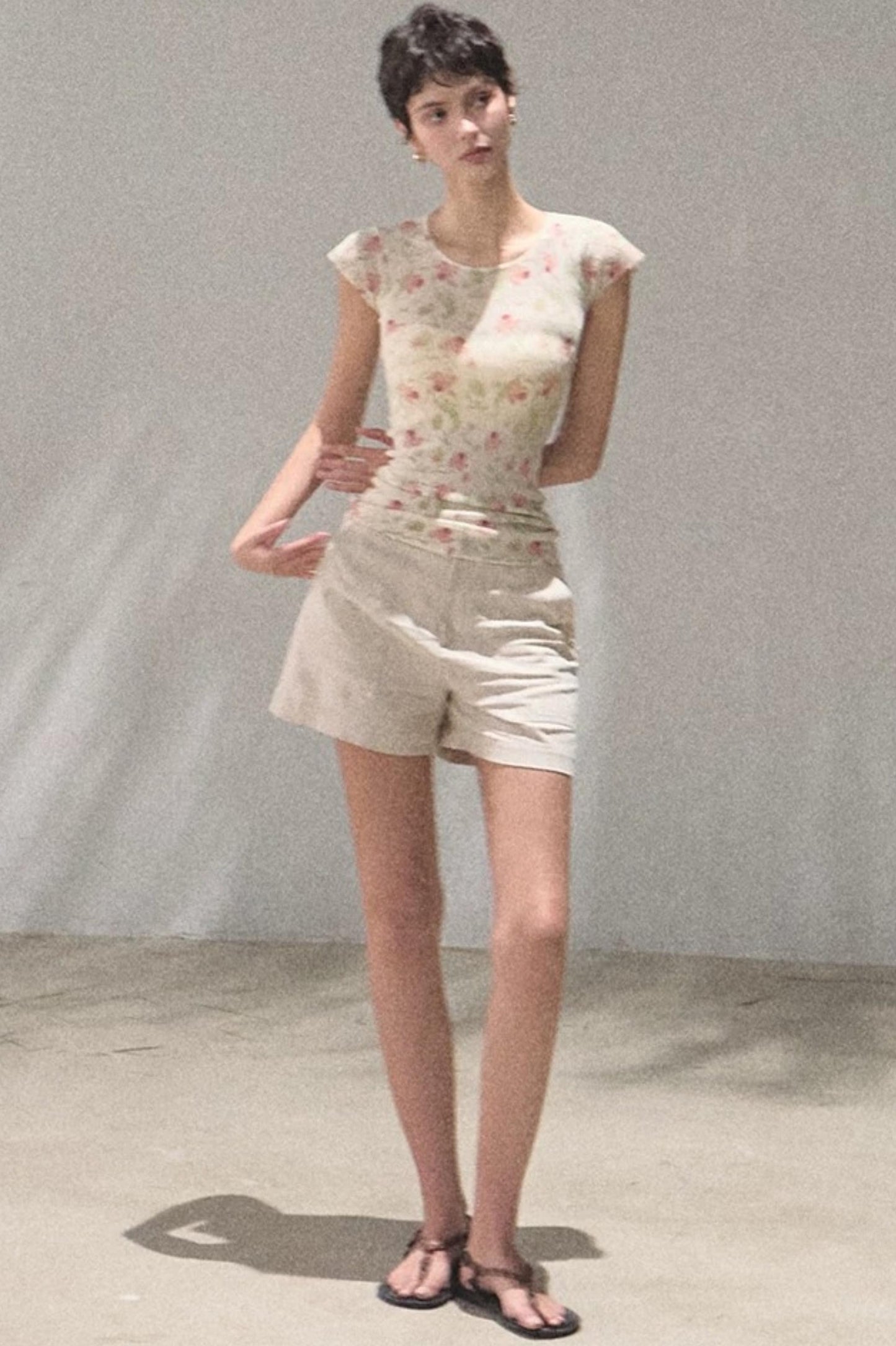 Linen Floral Cinched Top