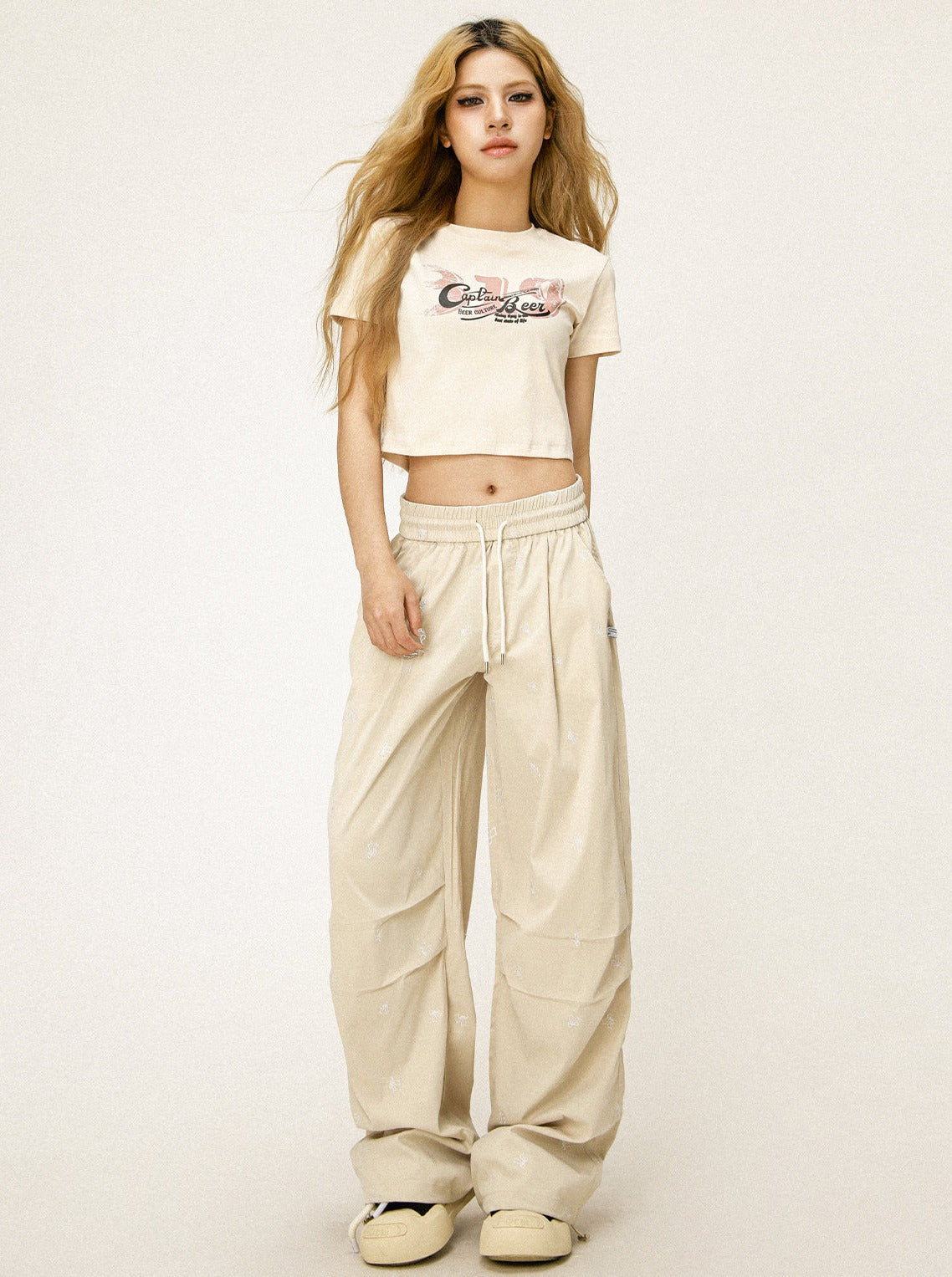 Vintage Cropped Shoulder Babes T-Shirt