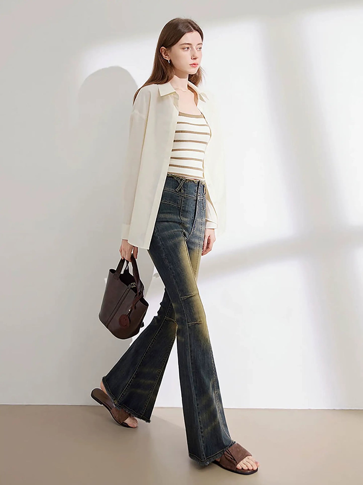 Jeans bootcut rétro en denim brut