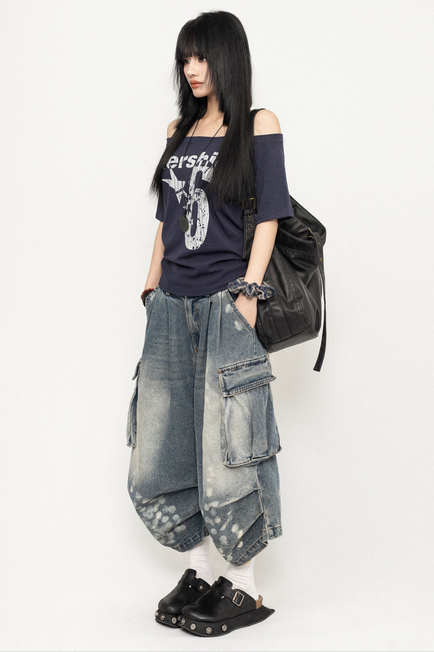 Retro Chic One-Shoulder Spicy Top