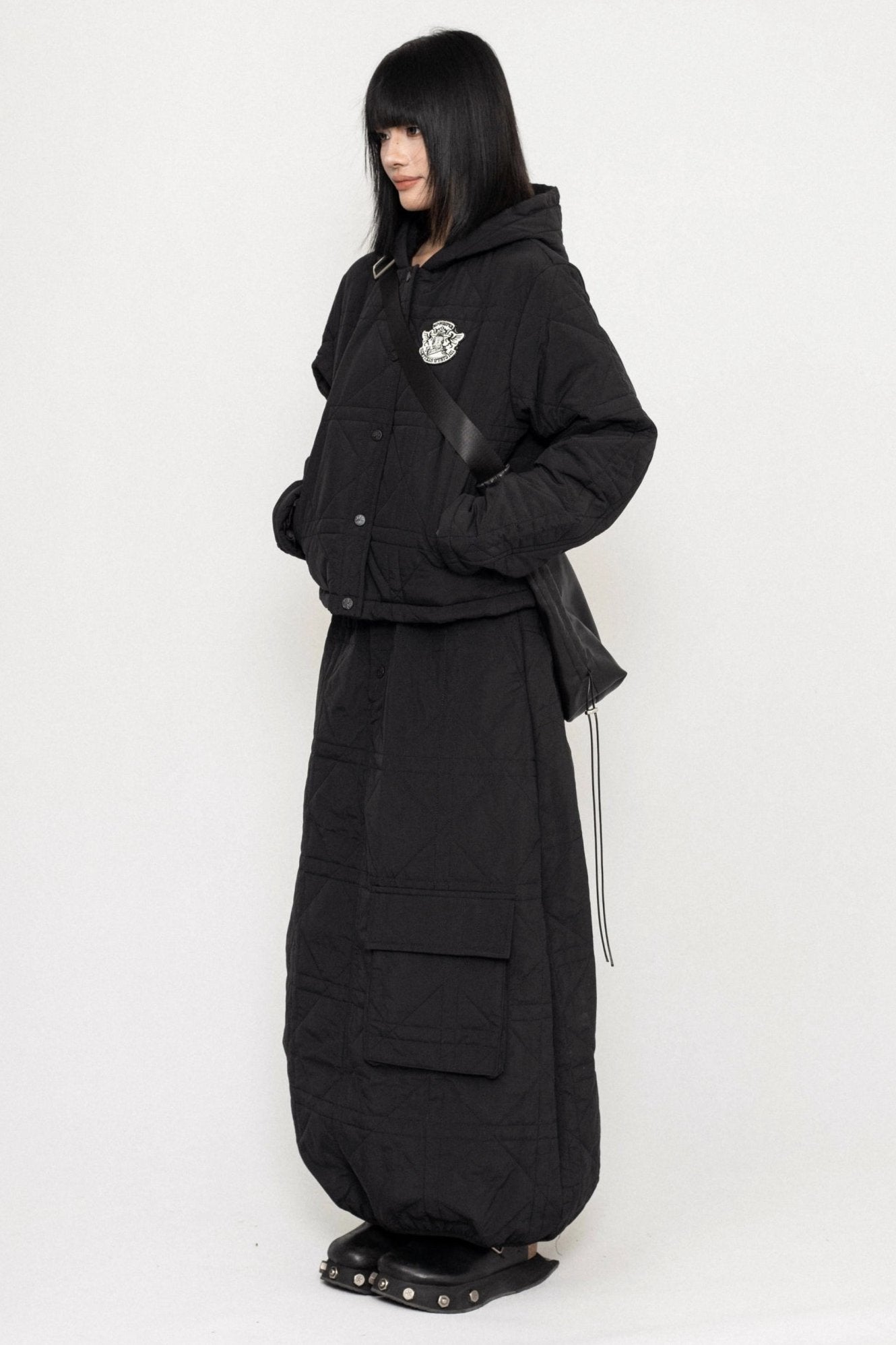 Veste en coton à capuche courte simple coréenne