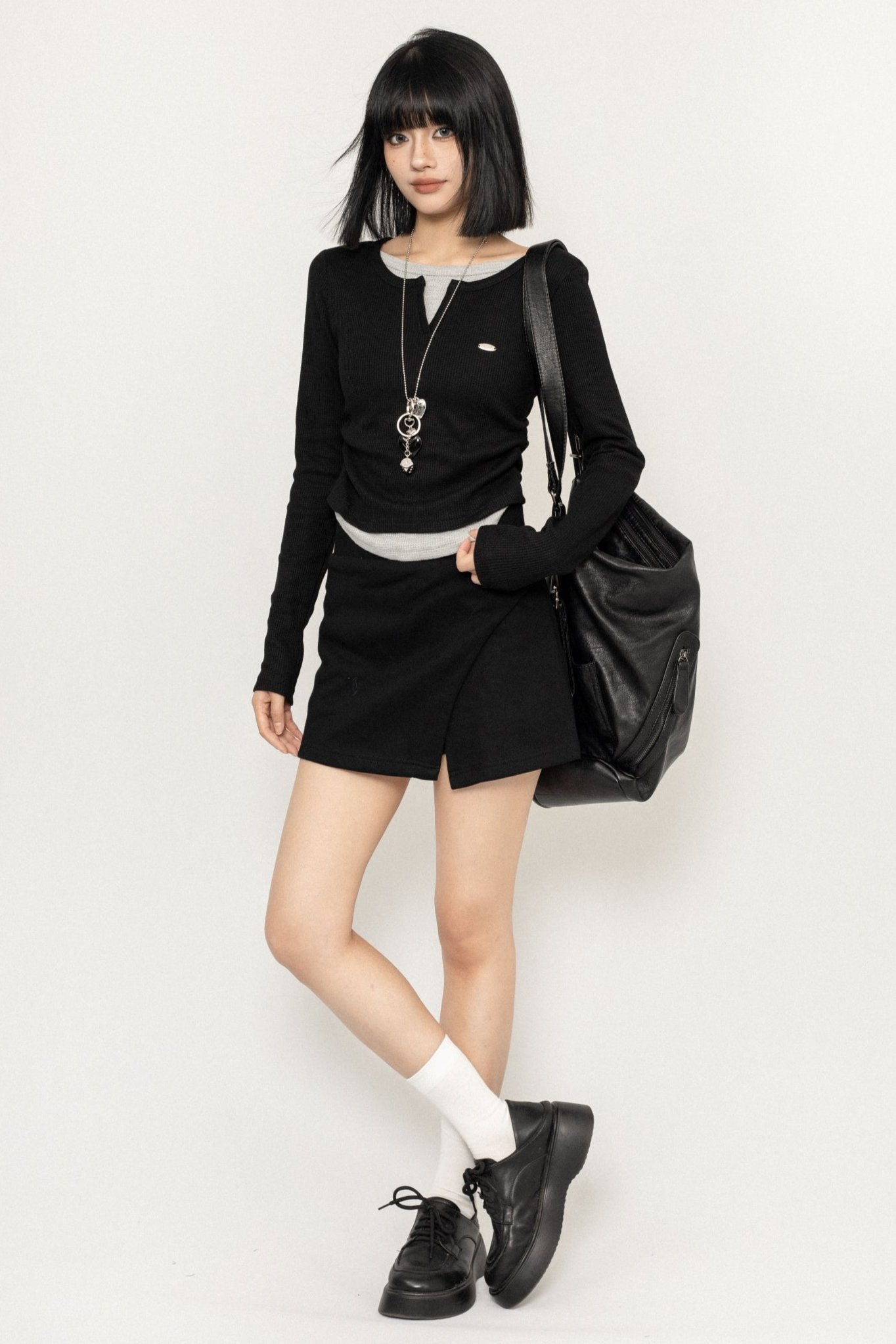 기본 심플 바텀 롱 슬리브 탑