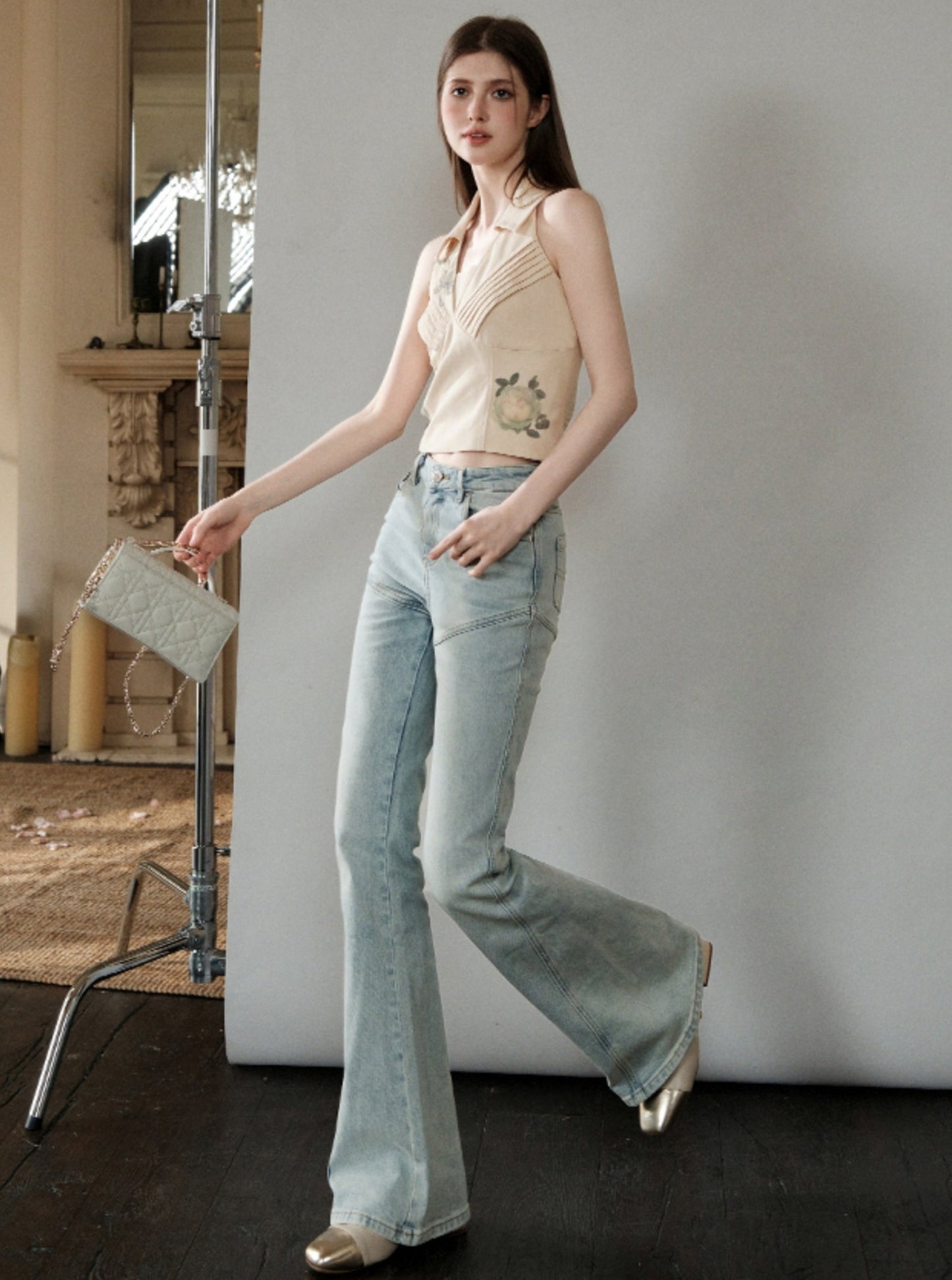 우아한 민소매 조끼 탑