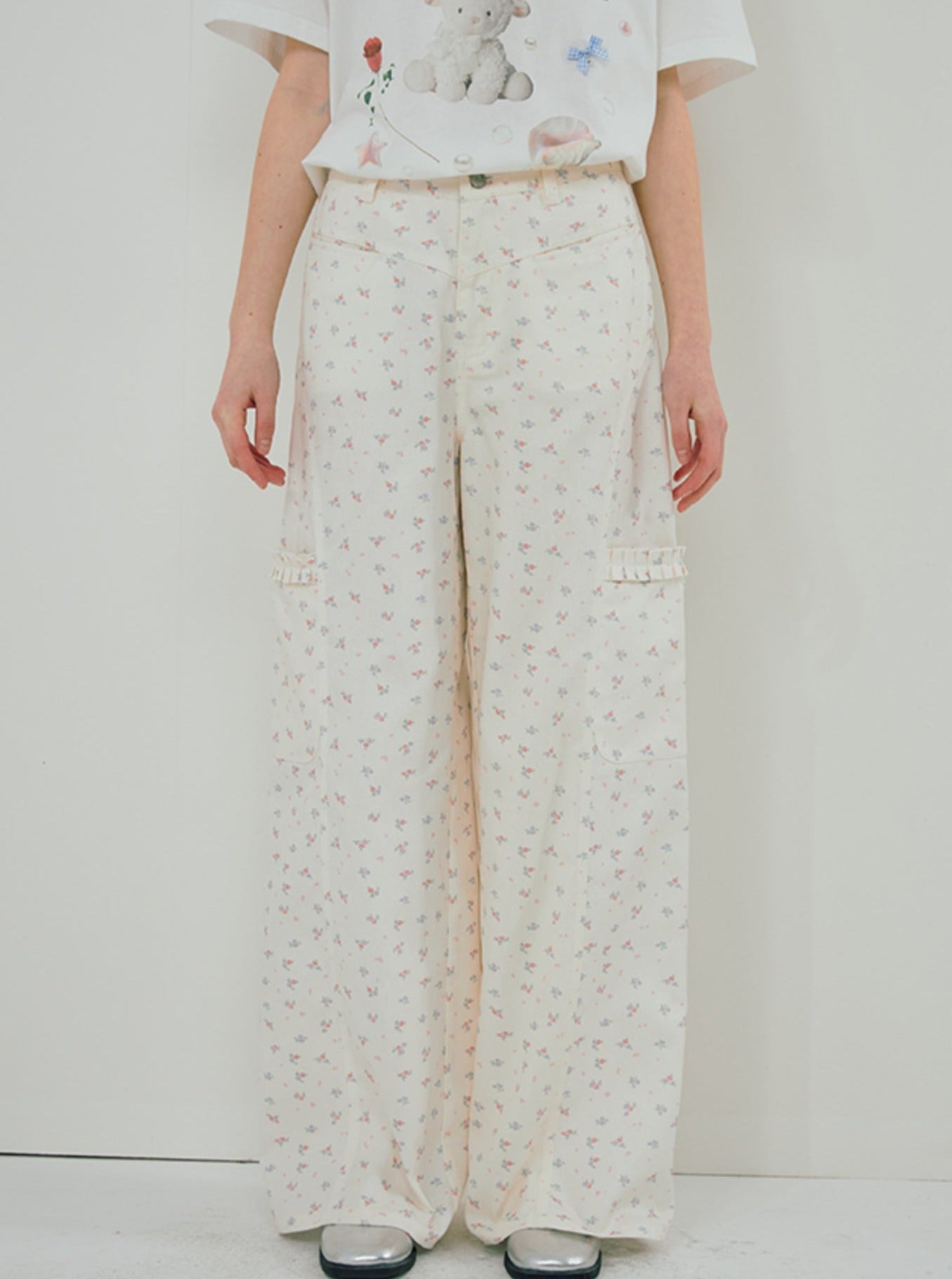 Tonal Floral Jacquard Straight-Leg Pants main image 0