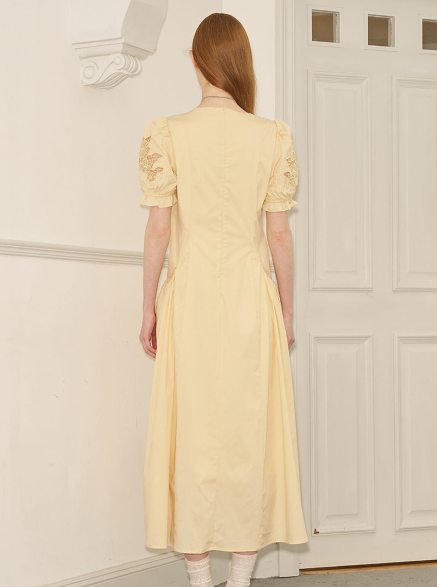 Robe maxi à manches bouffantes vintage française