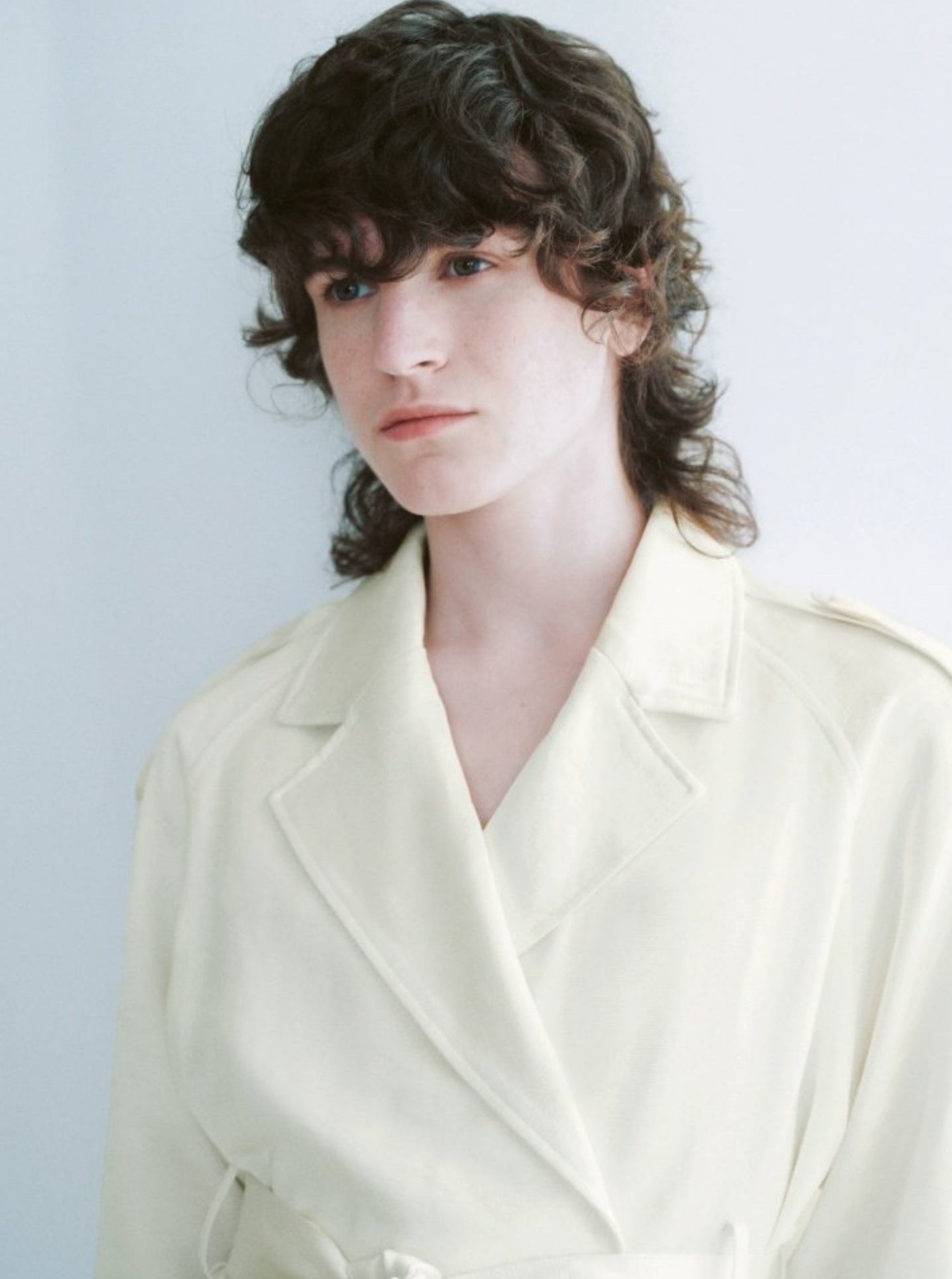 스트랩 허리 옷깃 재킷