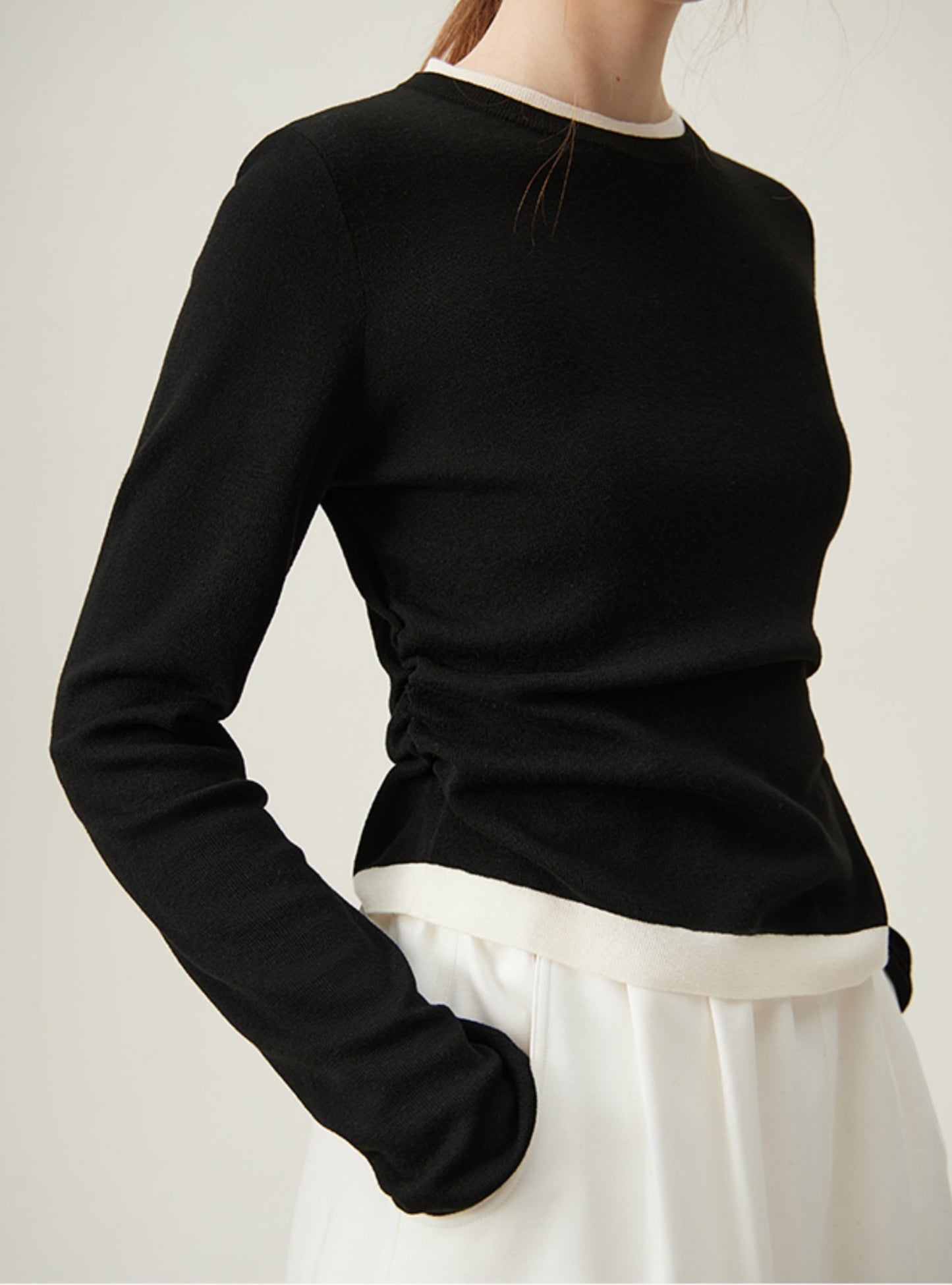 통근 대조 니트 탑