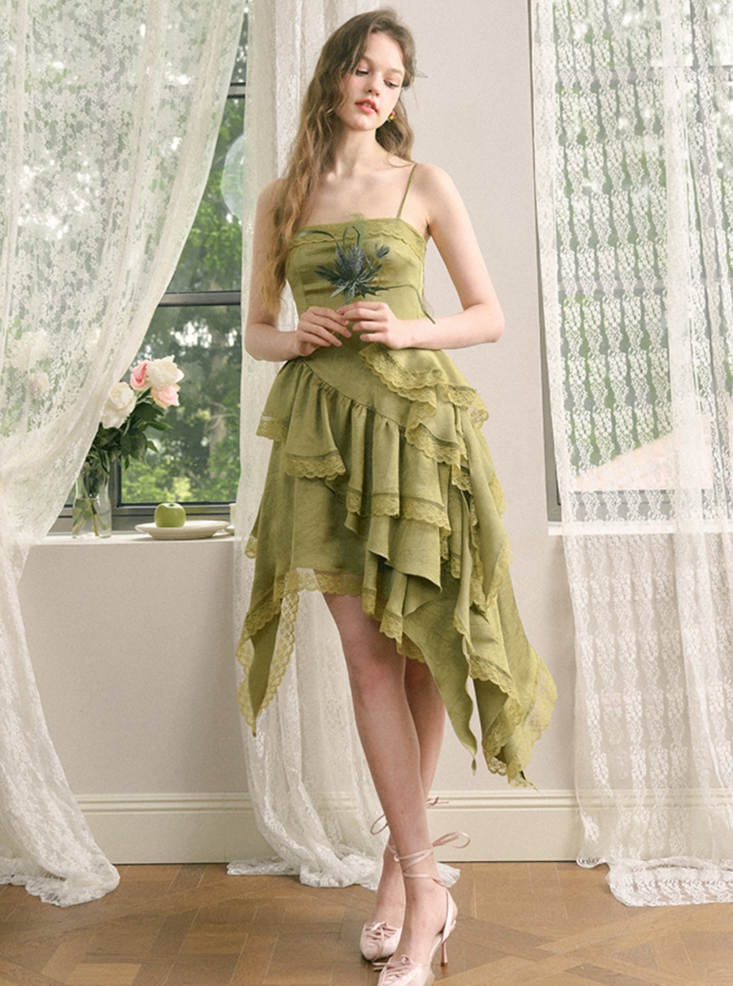 헐렁한 드레스의 폭포