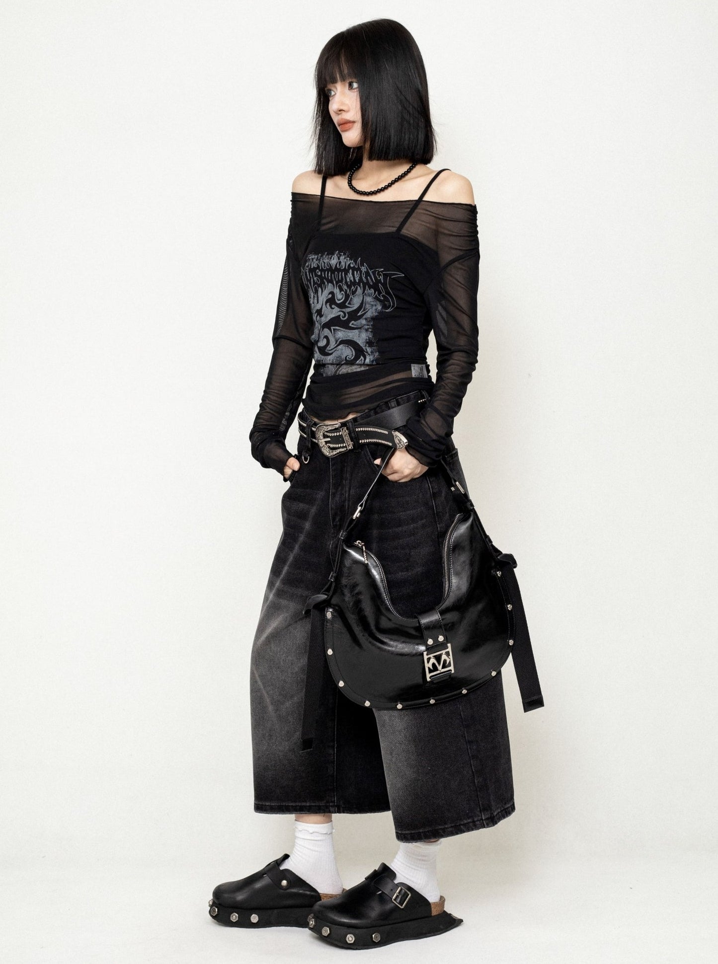 Off-the-Shoulder Long-Sleeved Top