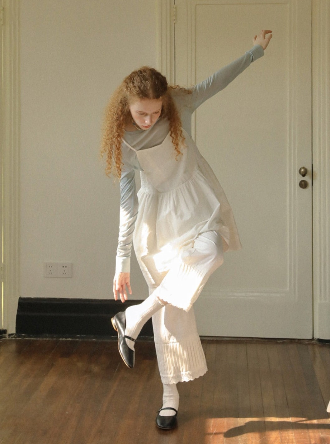 Lace Detailed Straight Leg Pants