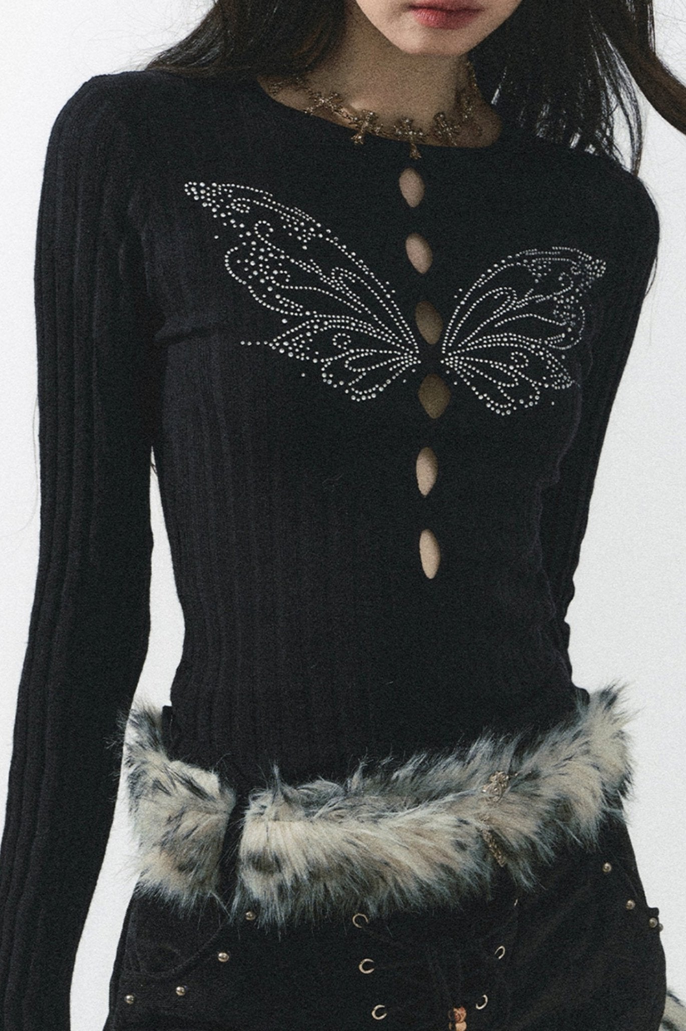 니트 컷 아웃 이너 탑