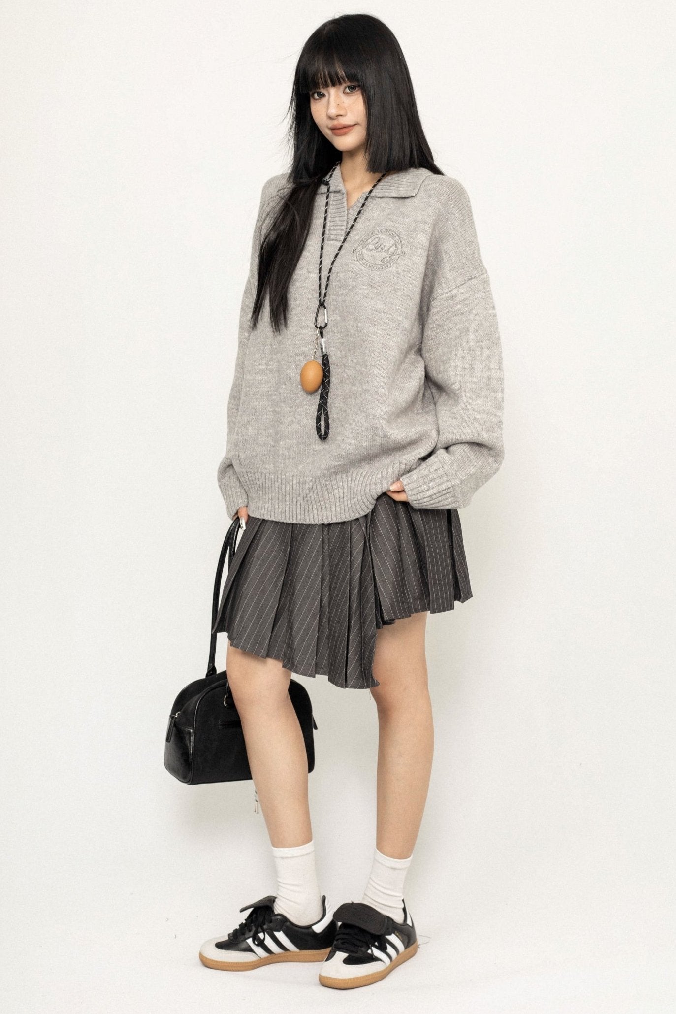 대학 스타일 롤넥 스웨터 탑