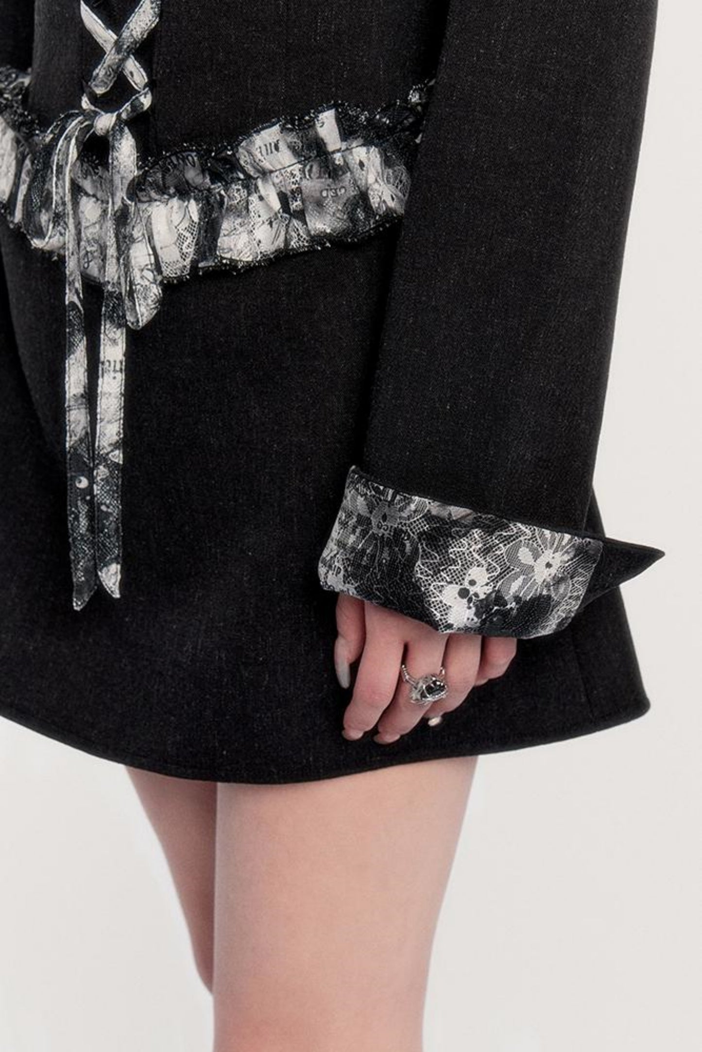 Glamorous Lace Set-Up