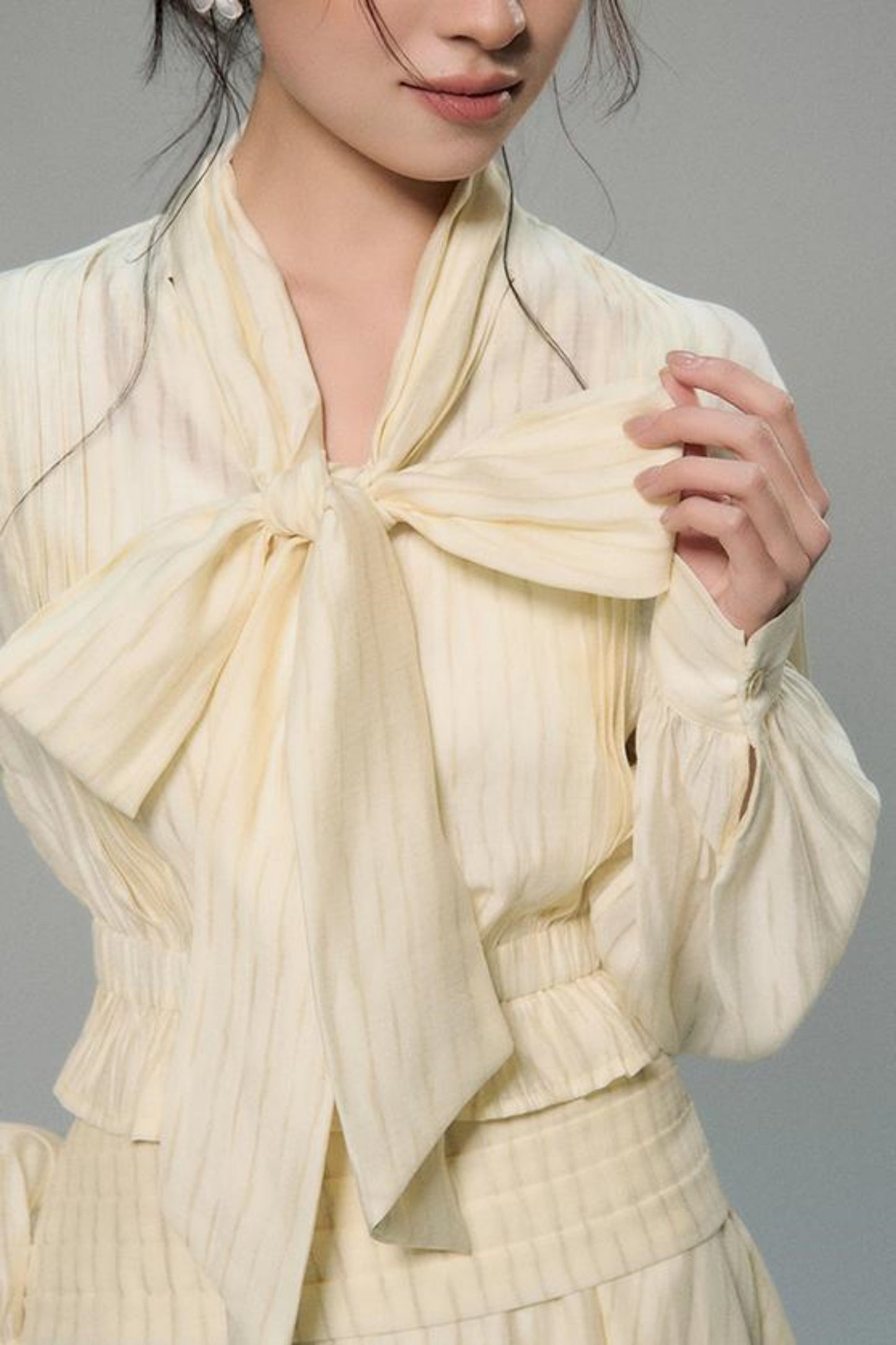 Chic Mountain-Sea Bow Blouse Set-Up