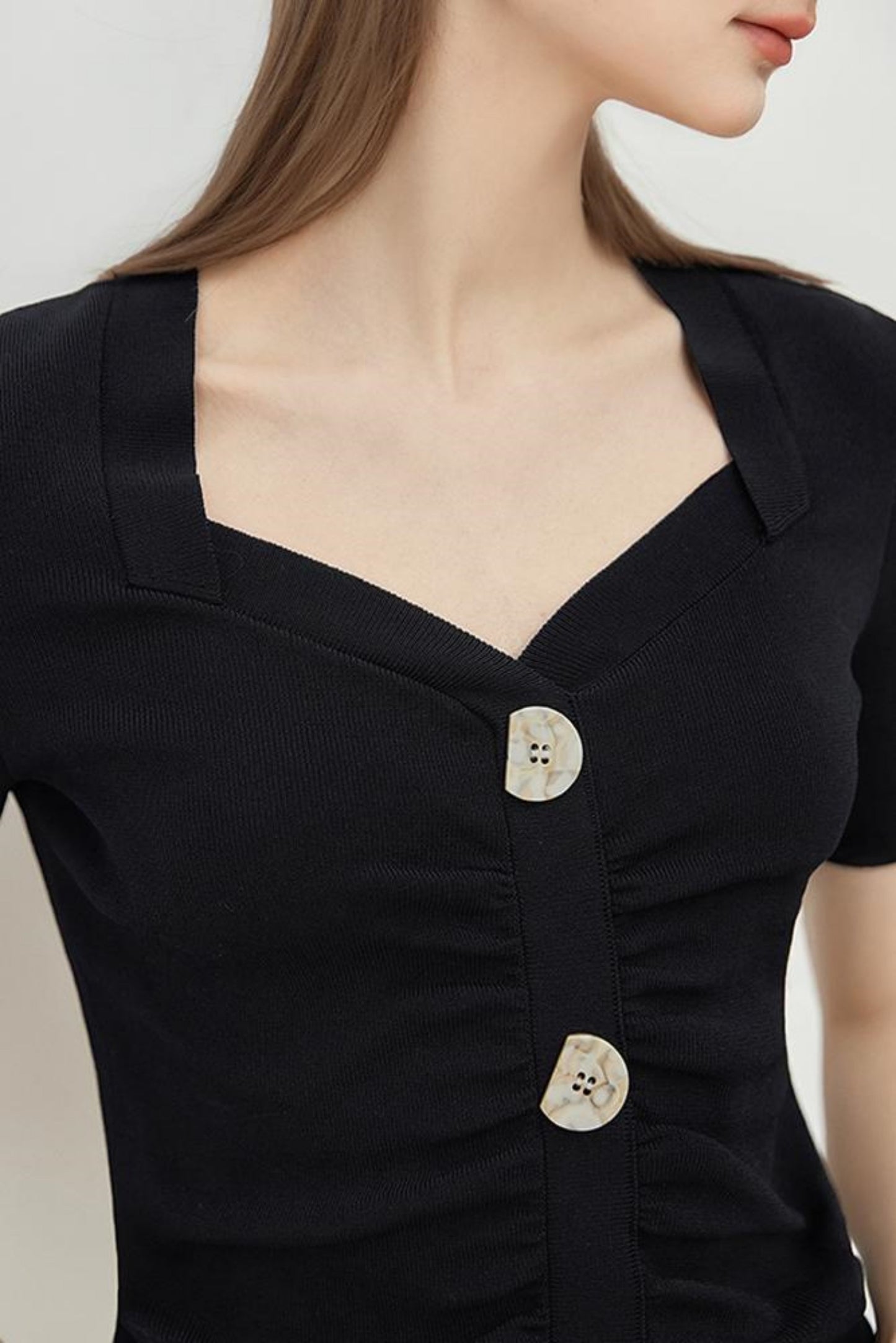 Vintage Collar Slim Knit Top