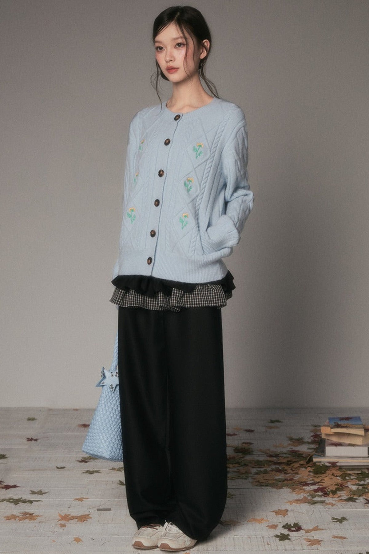 Long-Sleeved Floral Embroidered Cardigan