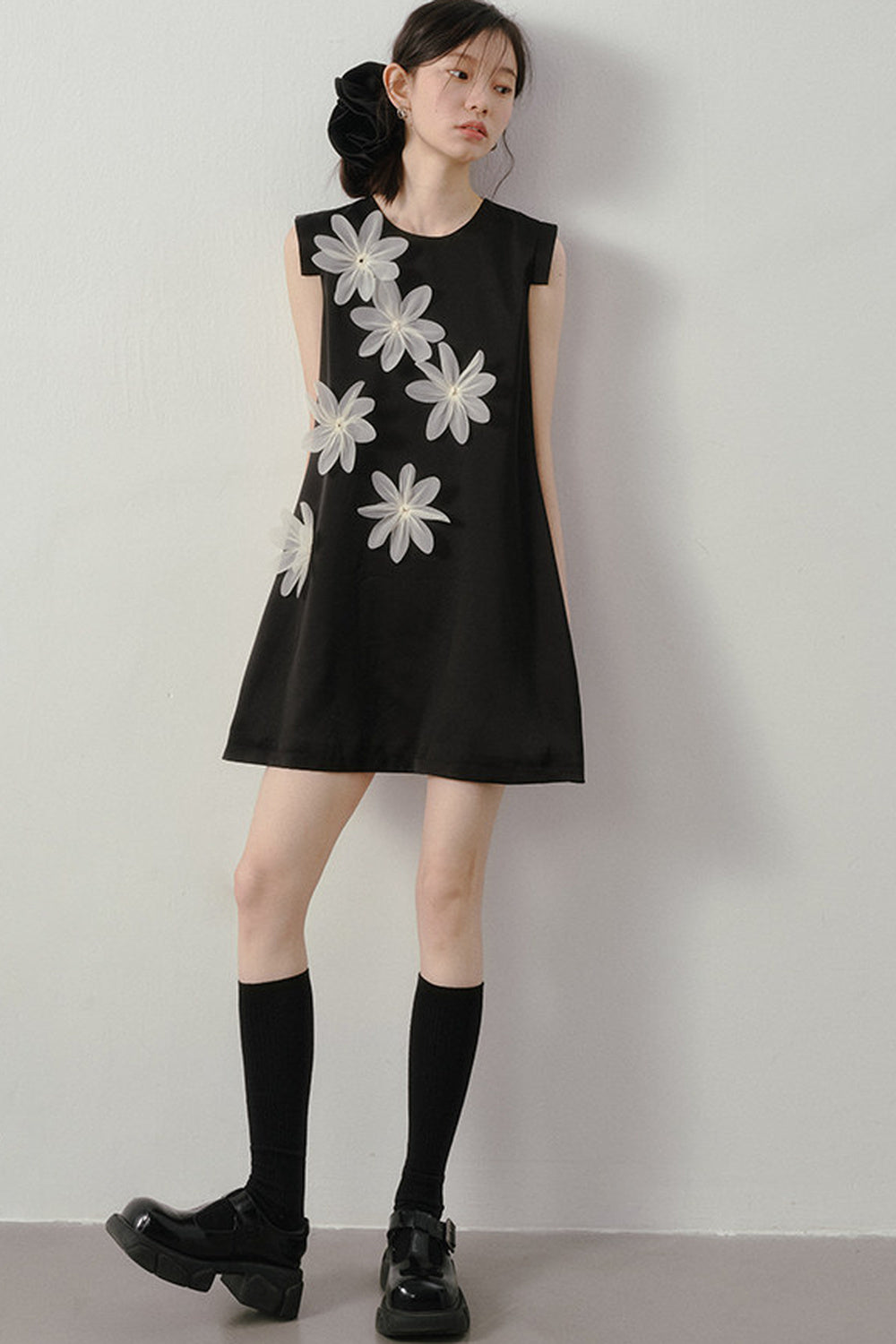 3D Floral Appliqué Satin Sleeveless Dress