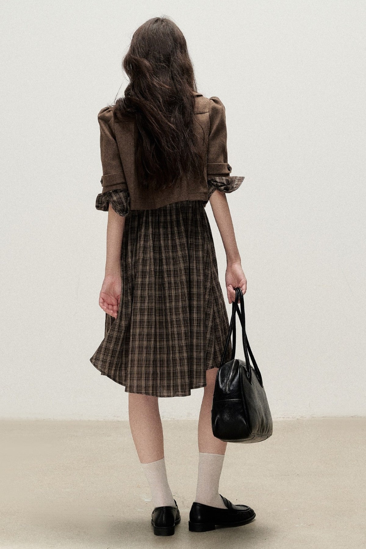 Vintage Woolen Pleated Mid-Sleeve Top