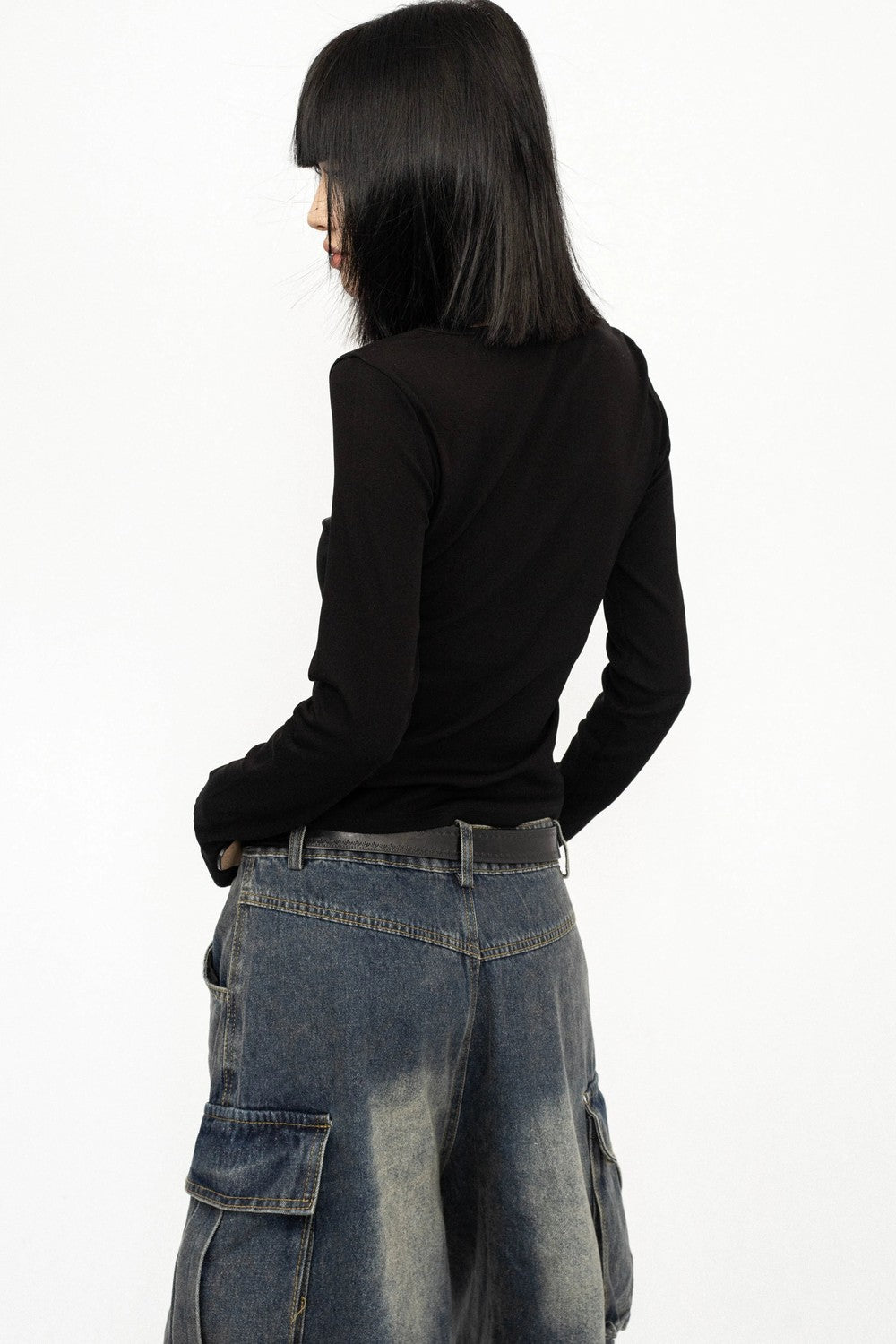 Black Studded V-Neck Long Sleeve Top