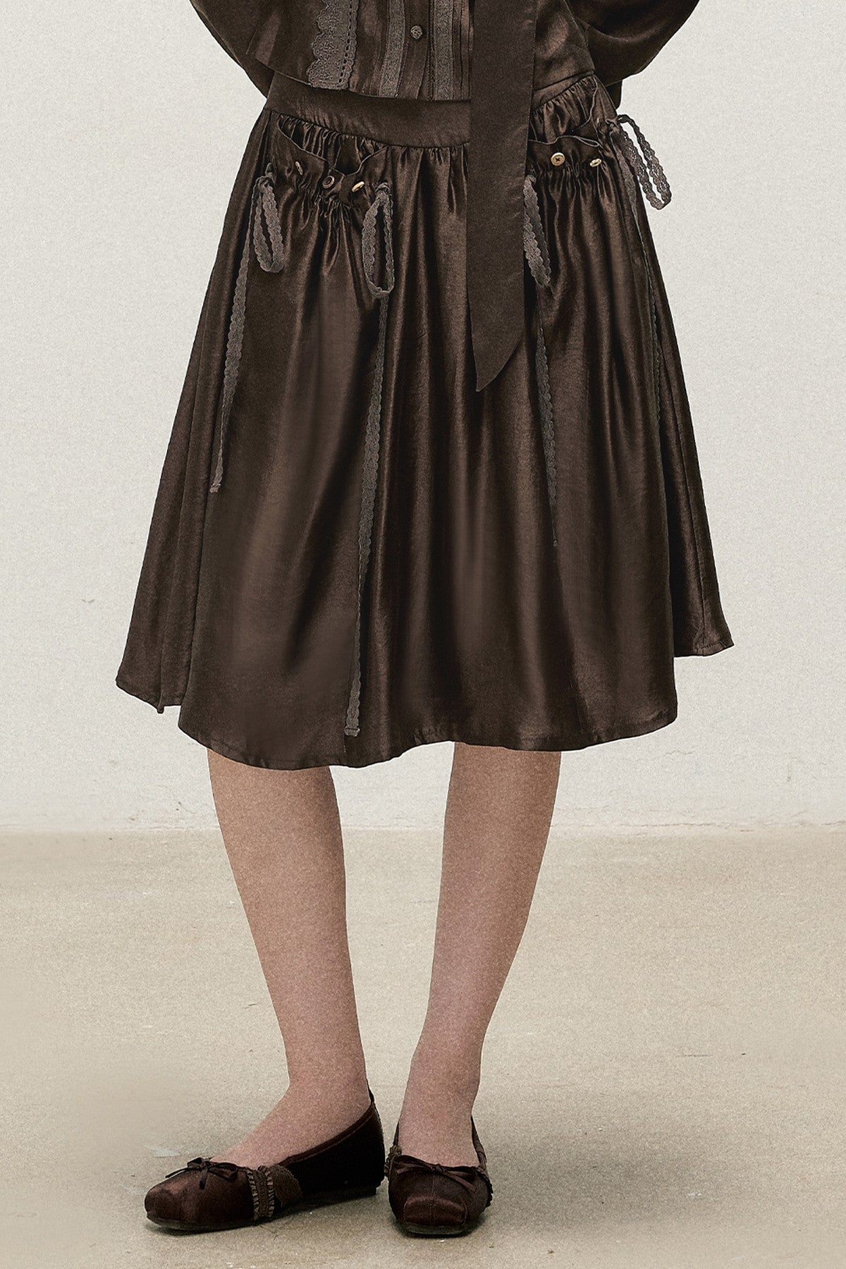 Lyocell V-Neck Shirt and Skirt Set-Up